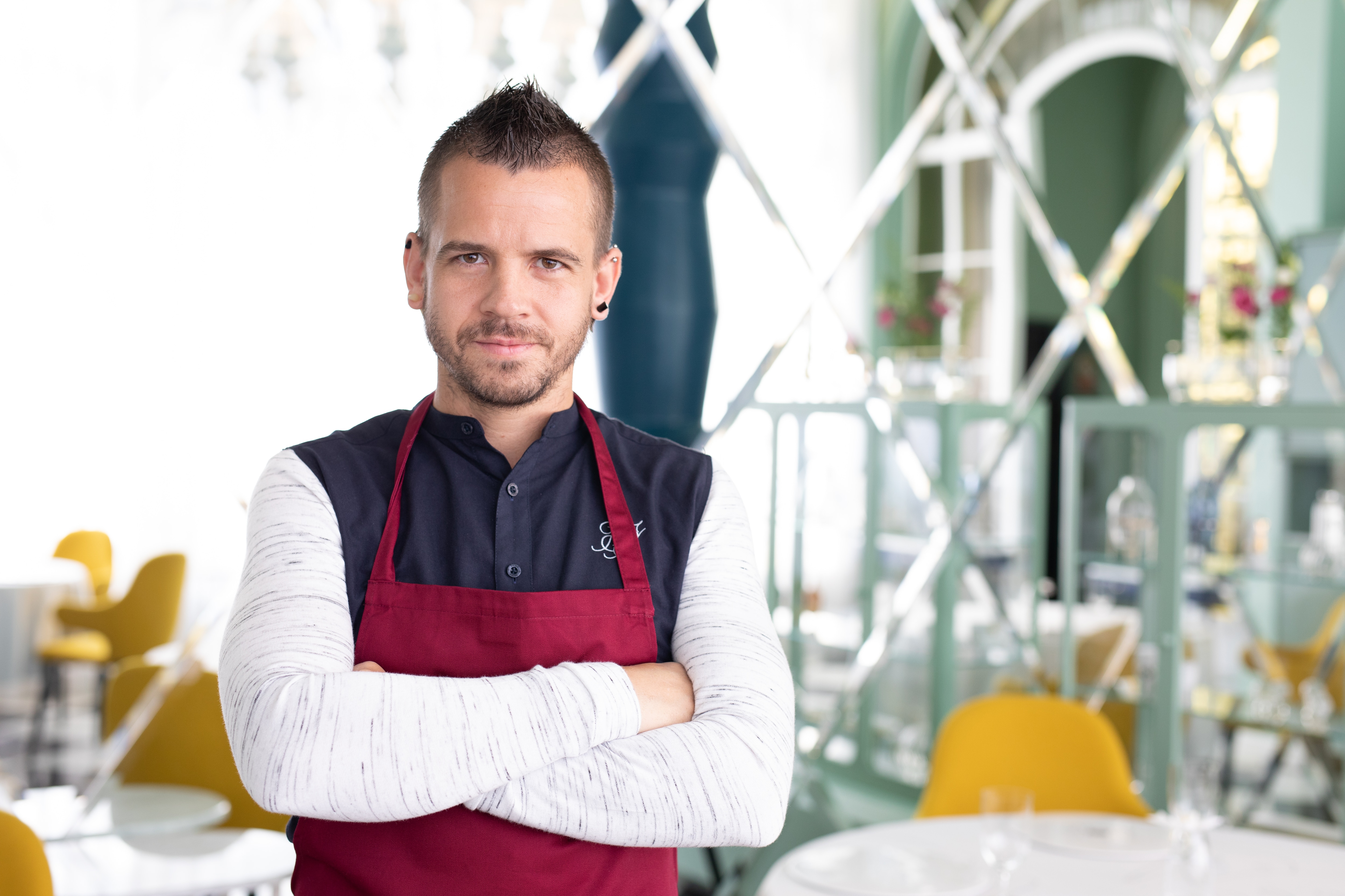 Pacchetto DiverXO: Pernottamento con prima colazione e prenotazione presso il ristorante DiverXO di Dabiz Muñoz