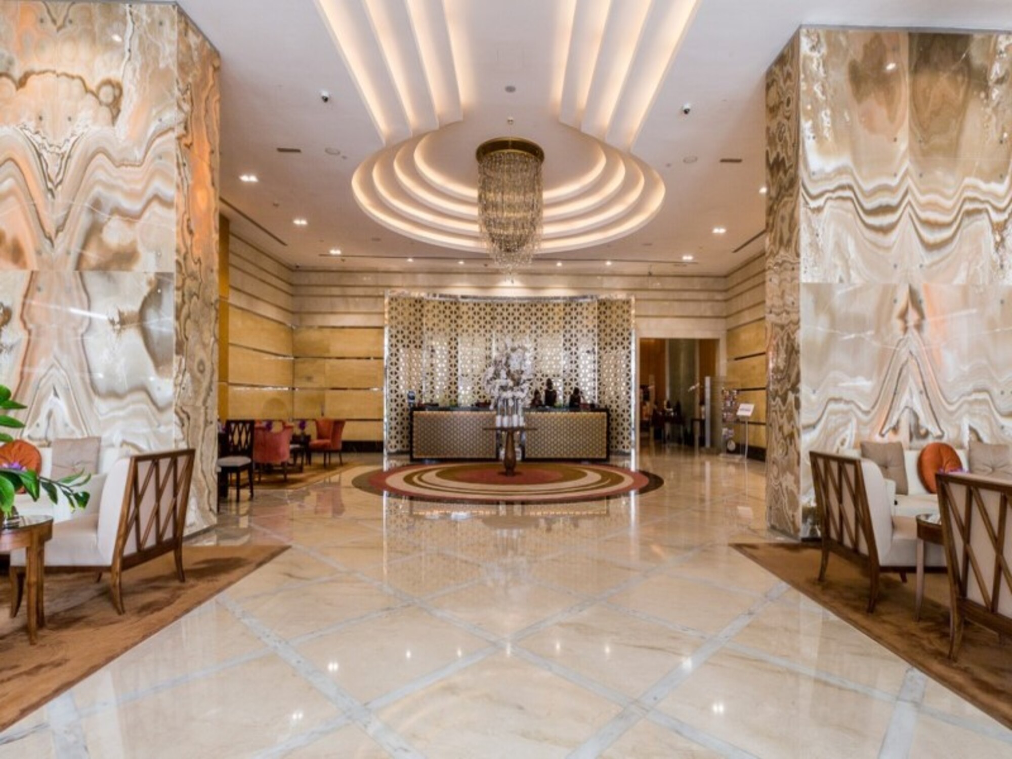 La Suite Dubai Hotel & Apartments | Up to 25% off | NH Hotels