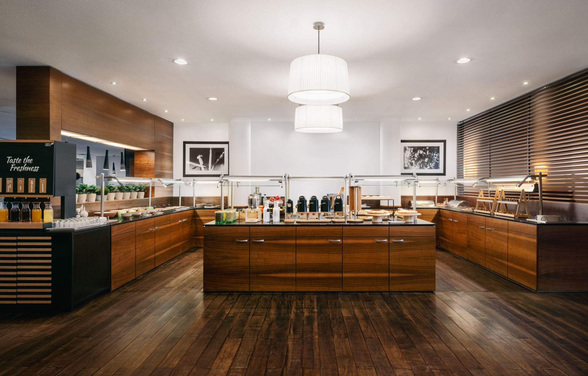 Photo - NH Budapest City