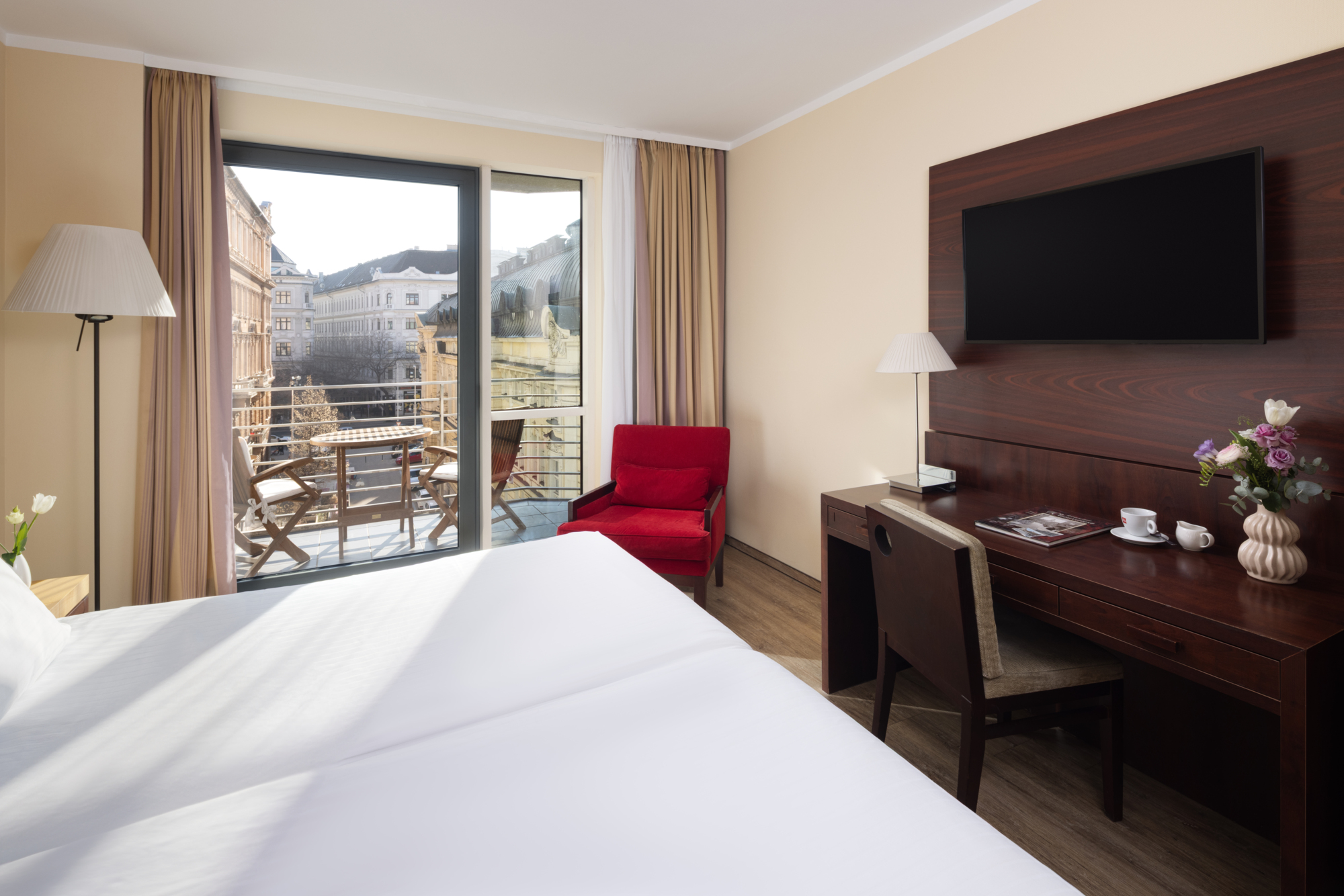 Photo - NH Budapest City