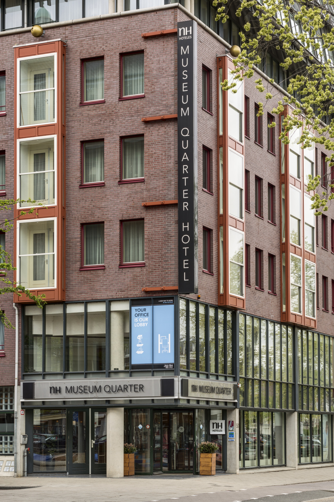 Hotel NH Amsterdam Museum Quarter nhhoteles.es