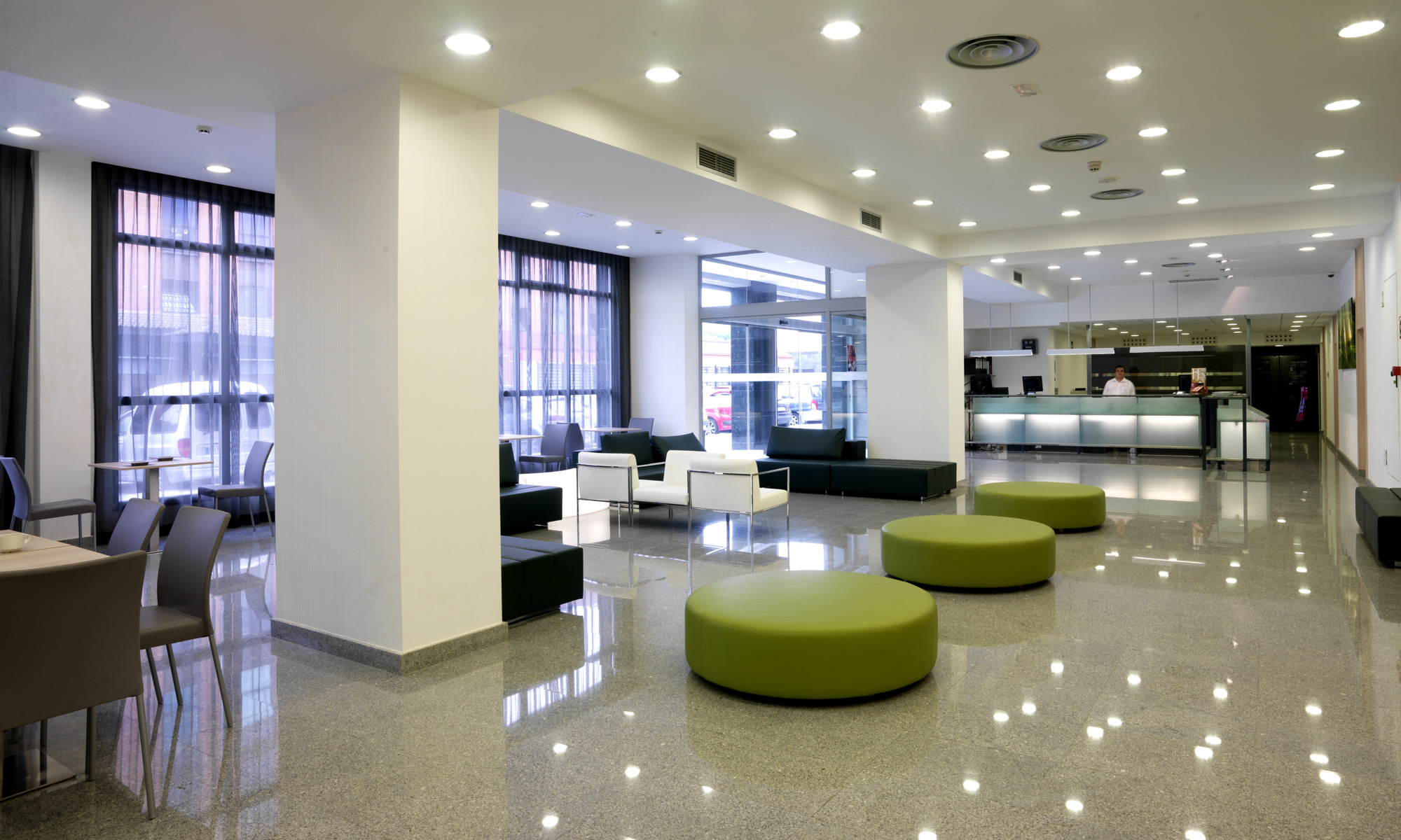 Foto - NH La Avanzada