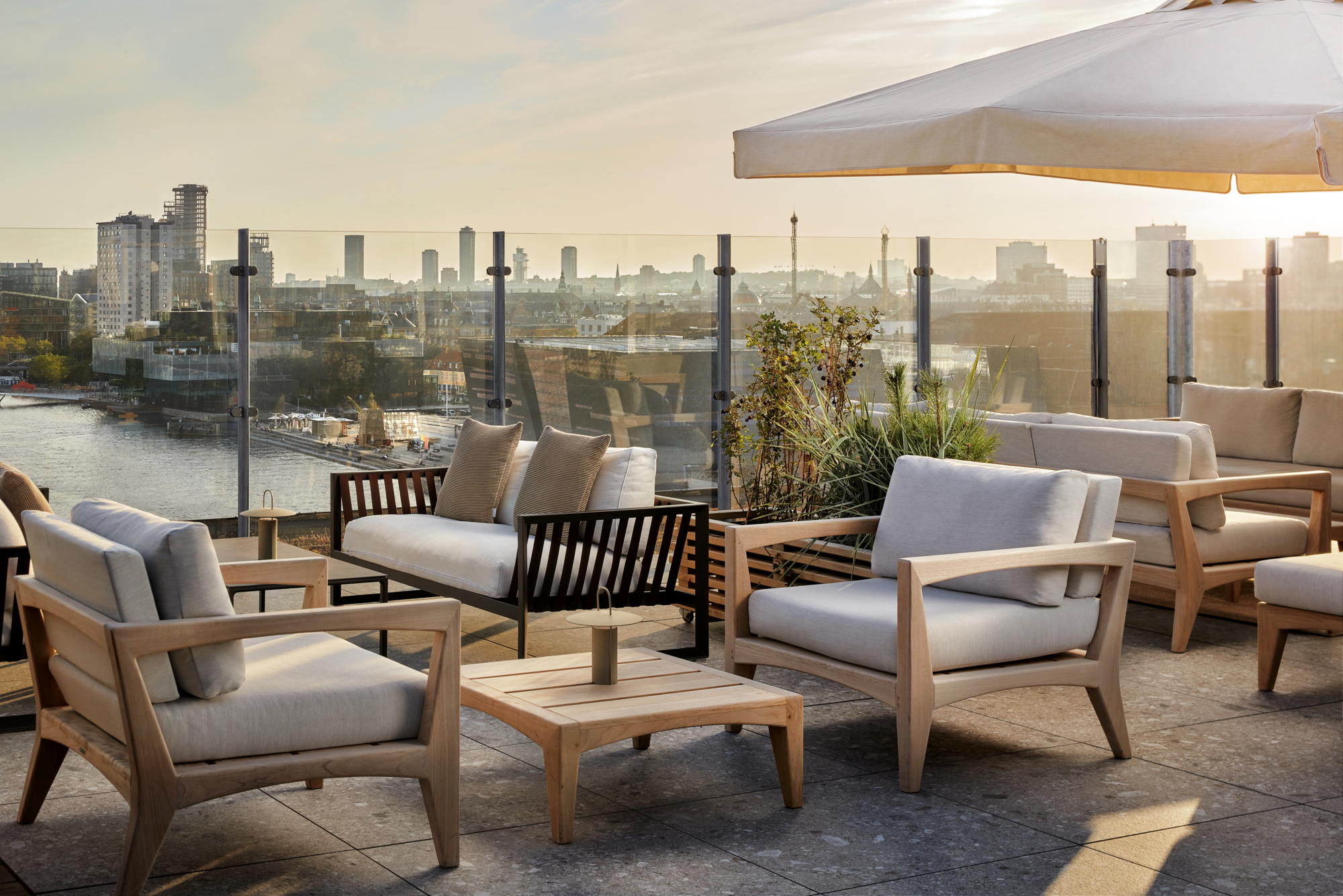 Nh Collection Rooftop Bar Dining - NH Collection Copenhagen
