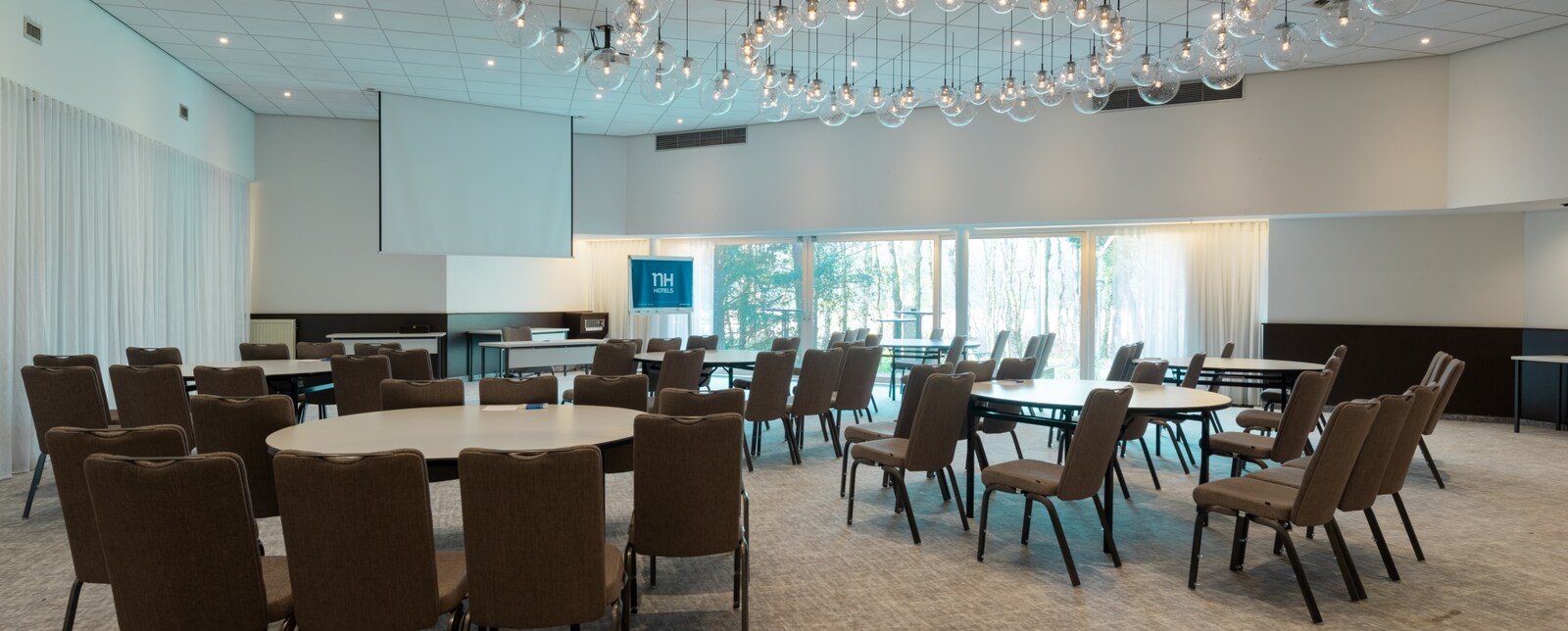 Meeting and event spaces at the NH Noordwijk Conference Centre Leeuwenhorst Meeting and event spaces at the NH Noordwijk Conference Centre Leeuwenhorst