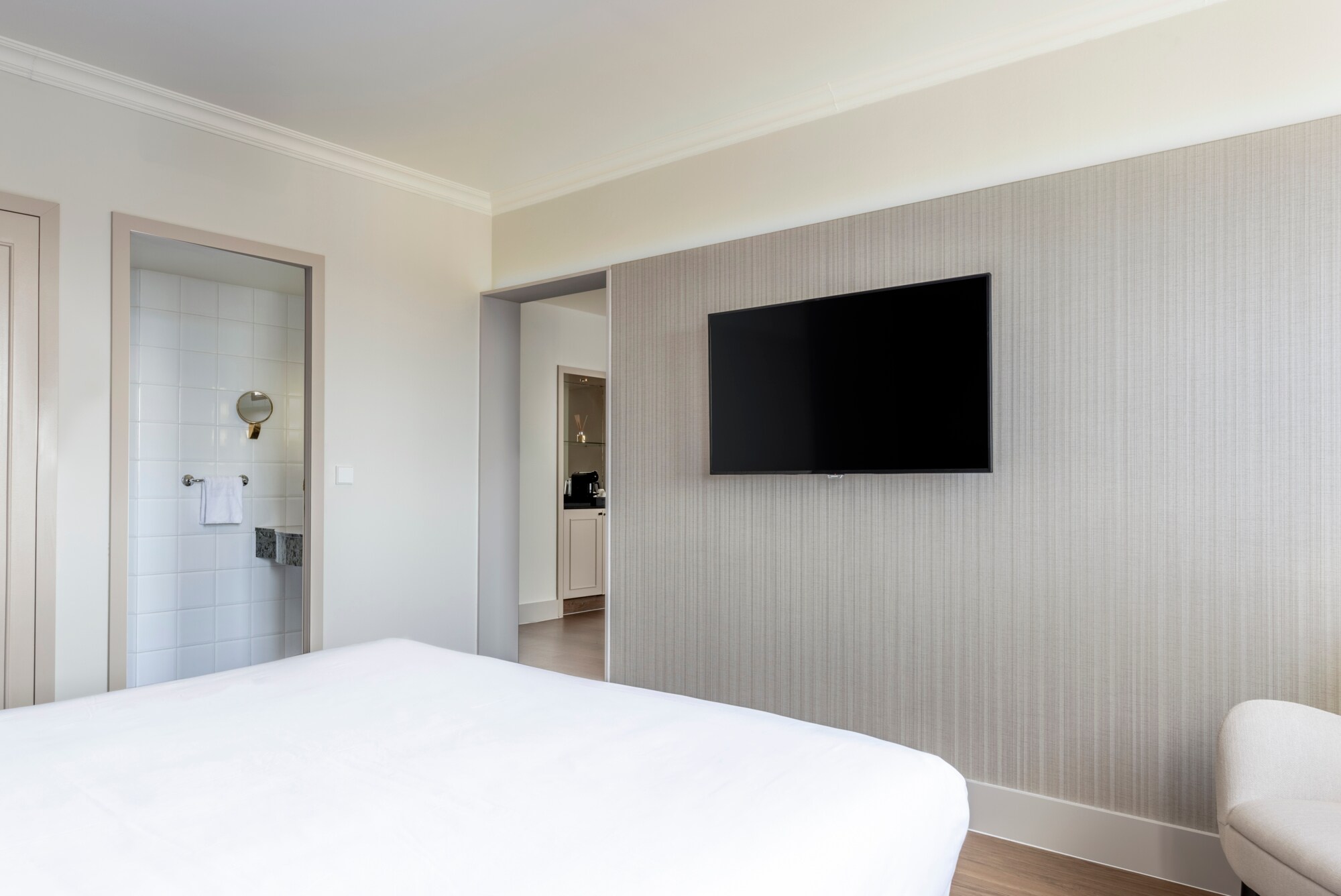 Room Suite