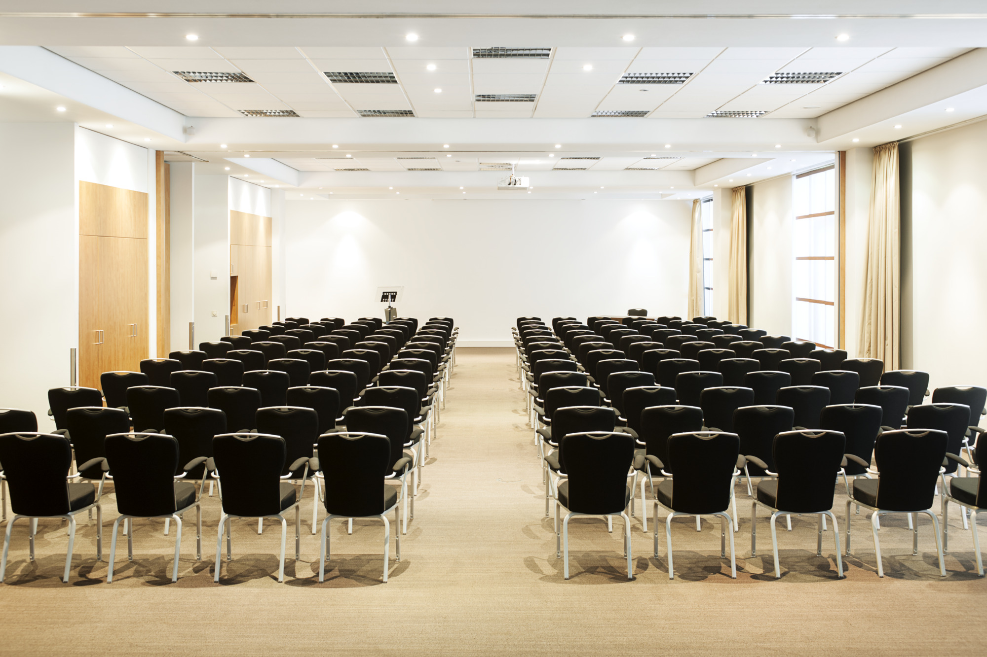 Foto - NH Collection Berlin Mitte am Checkpoint Charlie
