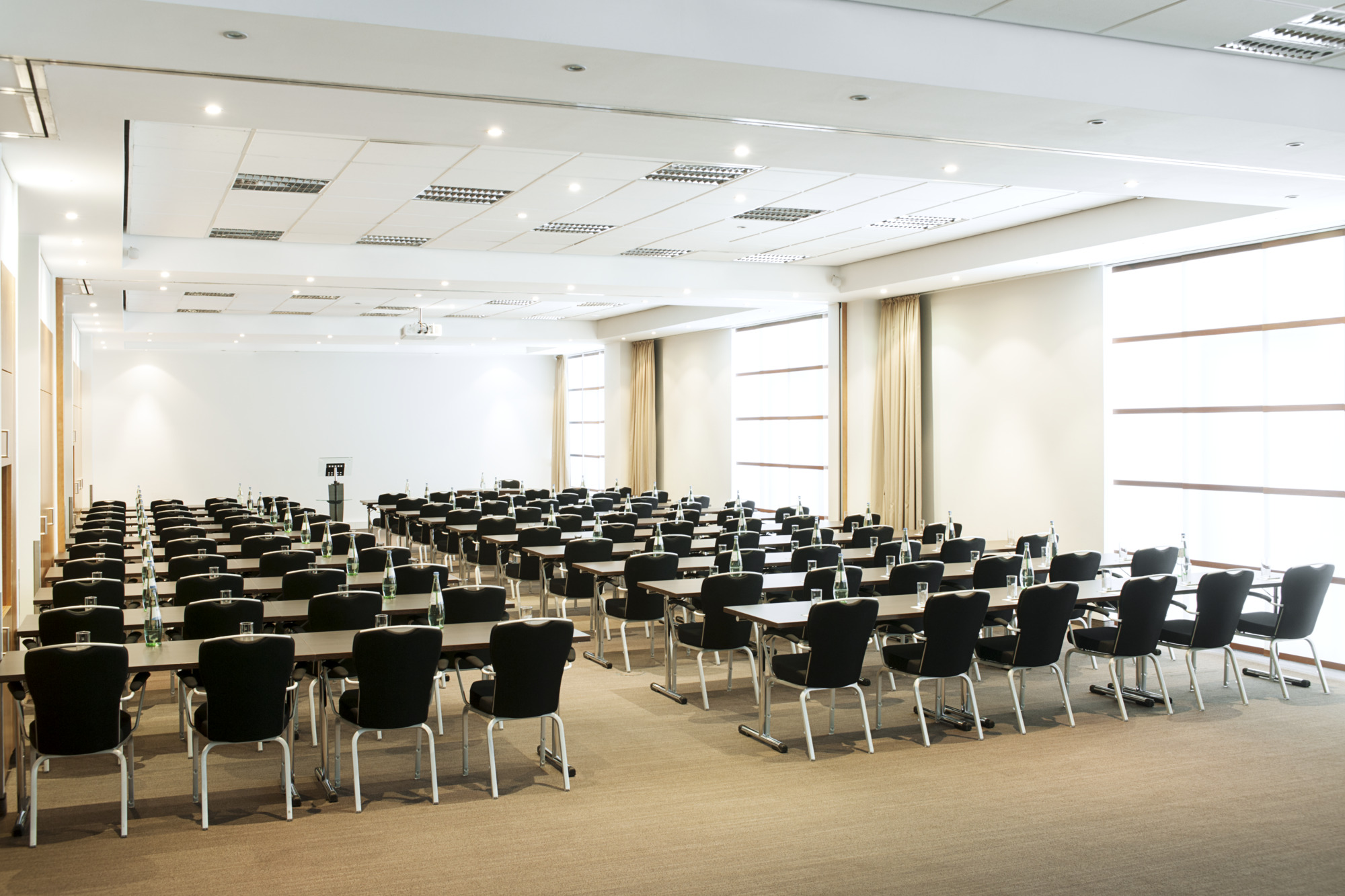 Foto - NH Collection Berlin Mitte am Checkpoint Charlie