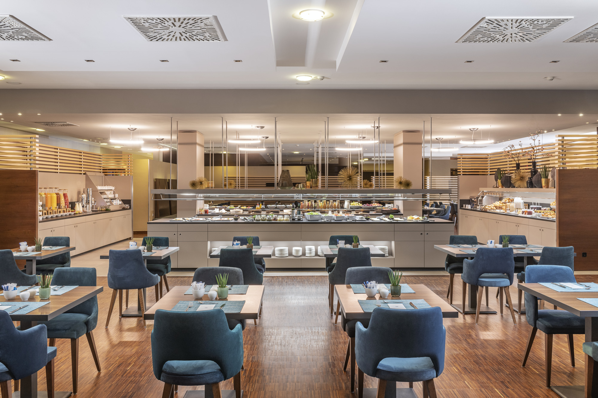 Nh Hotel Wien Airport Parken www.nh-hotels.com