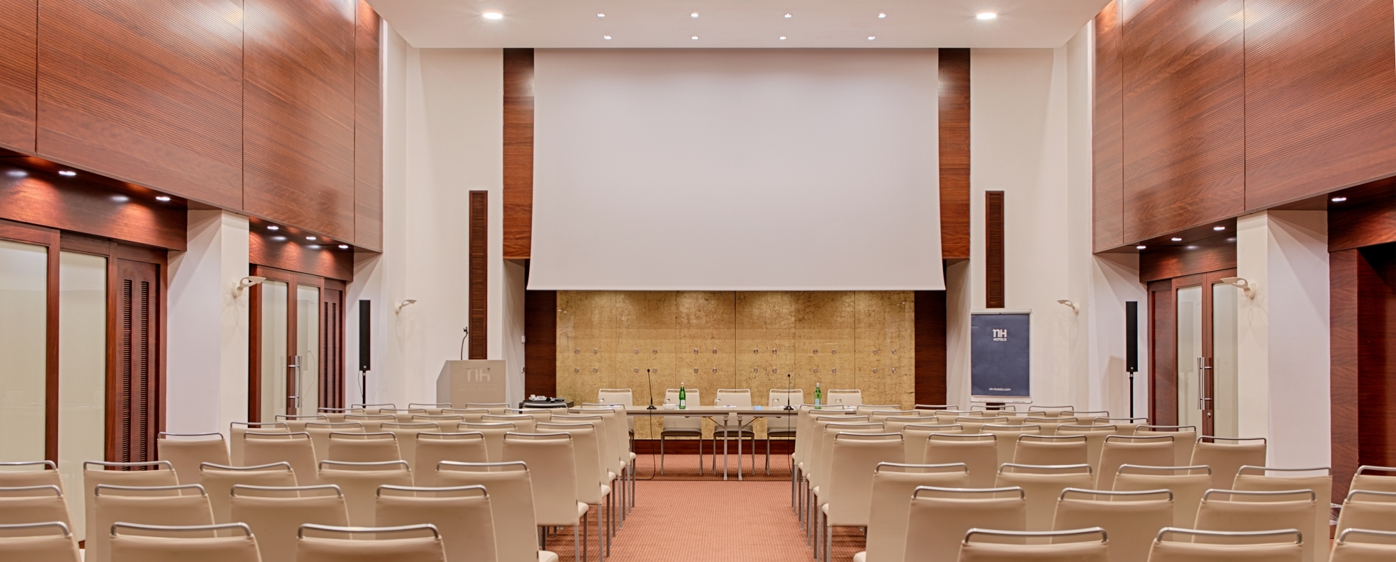 Photo - Anglo American Hotel Florence, Curio Collection By Hilton