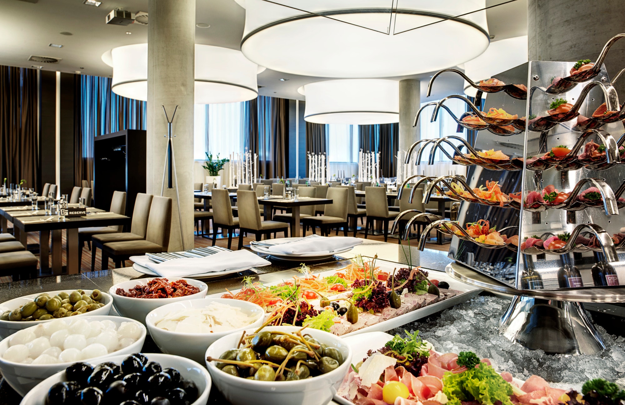  NH Bratislava Gate One