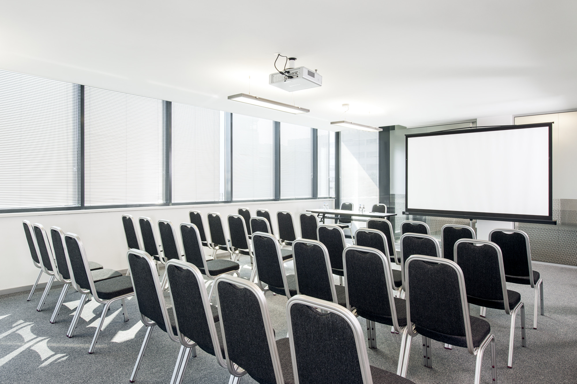 Photo - NH Bratislava Gate One