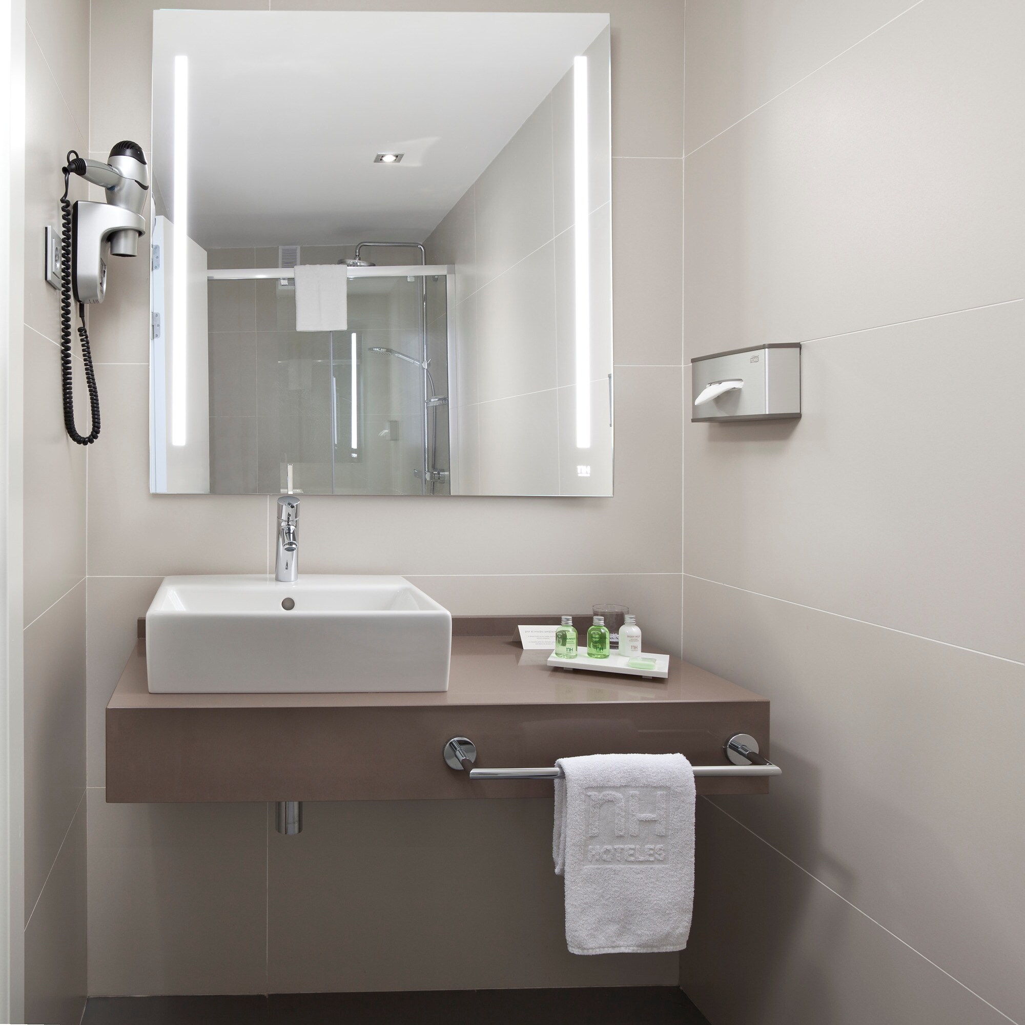 Room Habitación Basic Individual