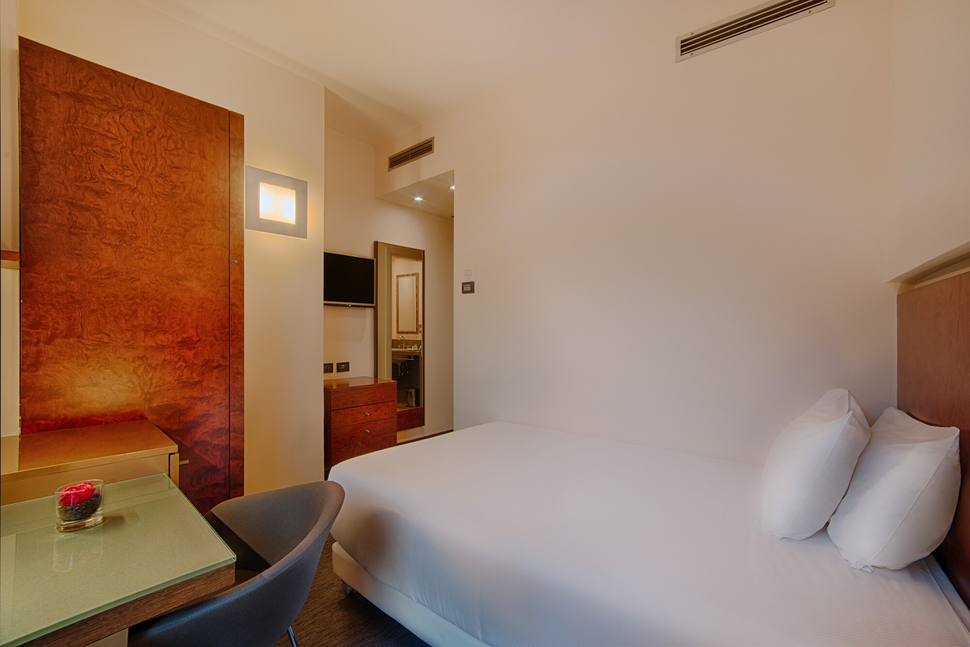 Room Standard Single