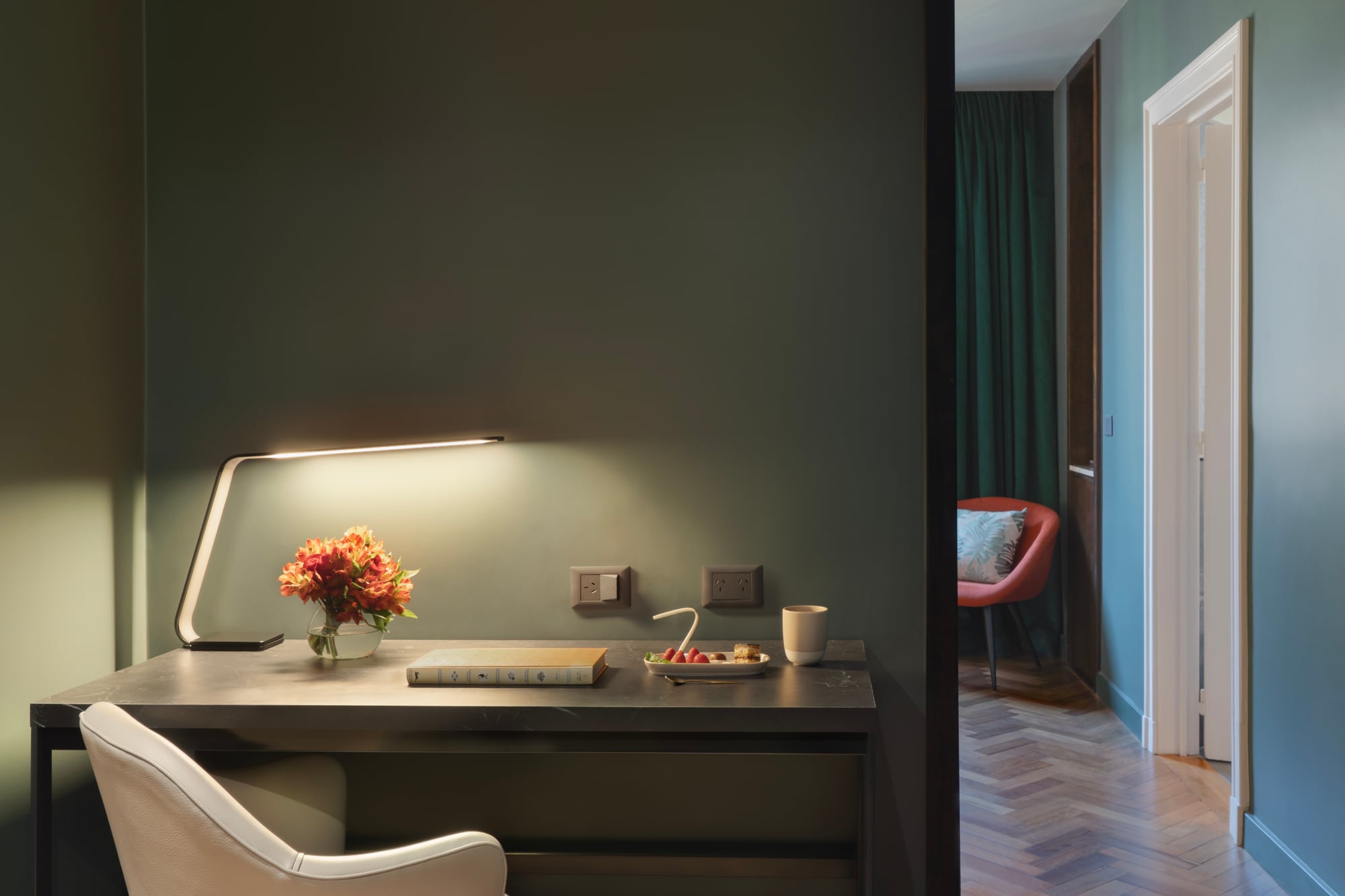 Room Suite New Style