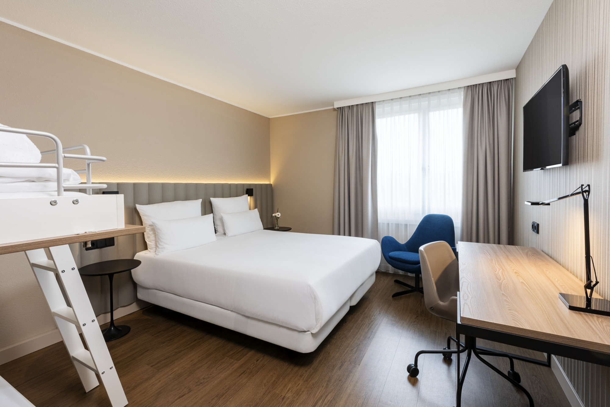 Nh Hotel München Airport Shuttle Service Parken www.nh-hotels.com