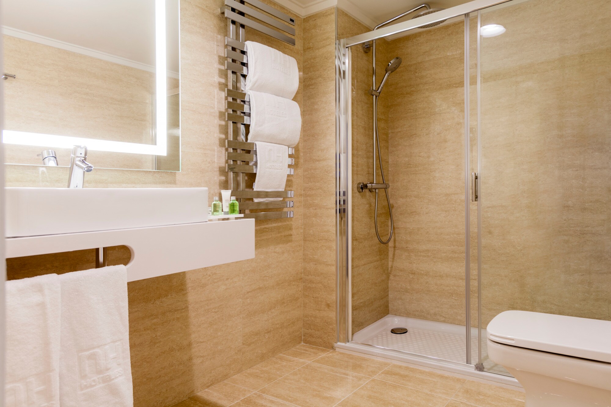 Room Camera Standard