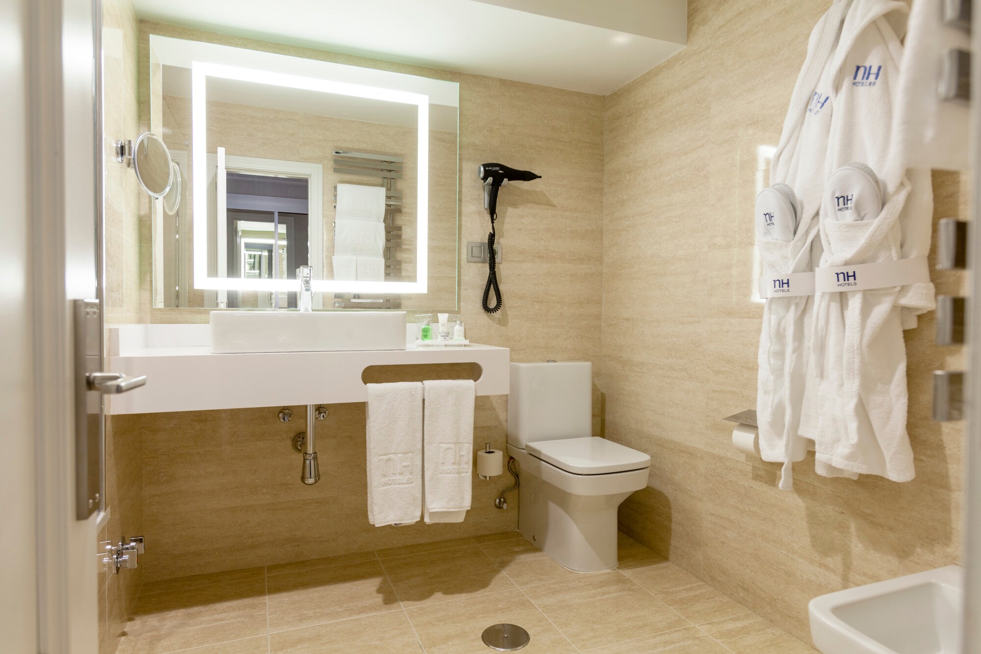 Room Camera Superior