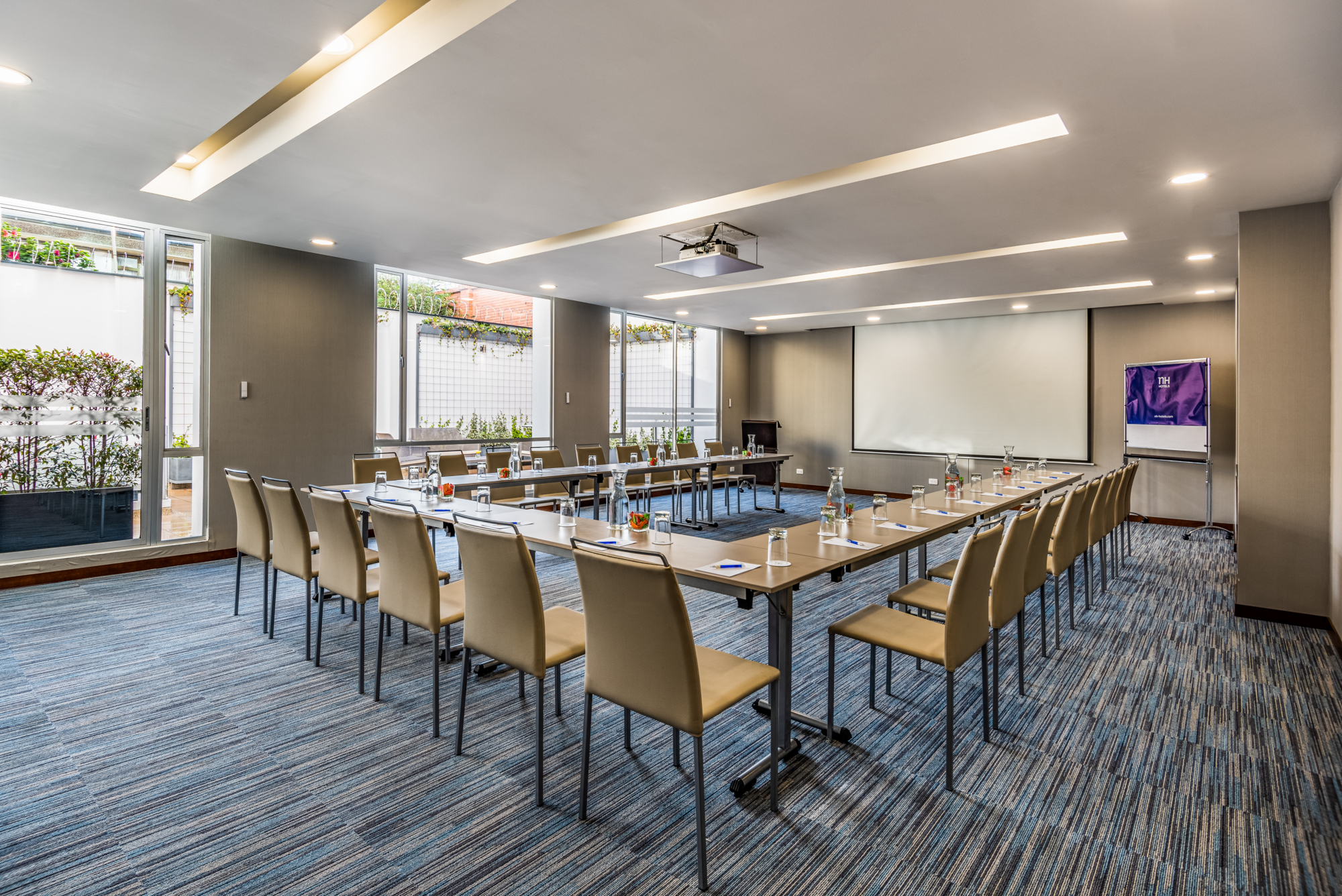 Photo - NH Bogota Urban 93 Royal