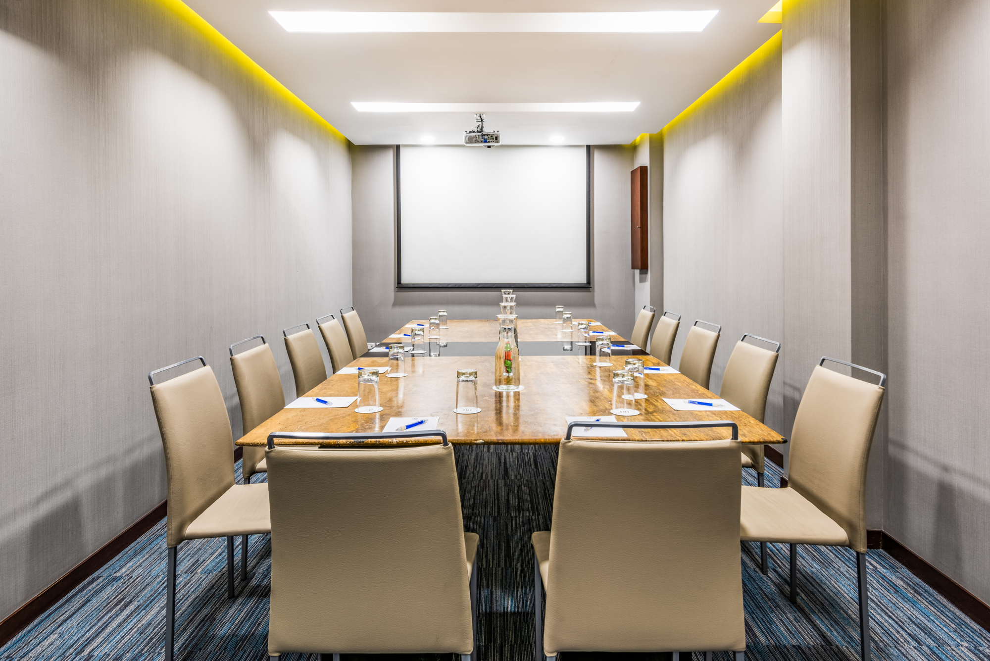 Photo - NH Bogota Urban 93 Royal