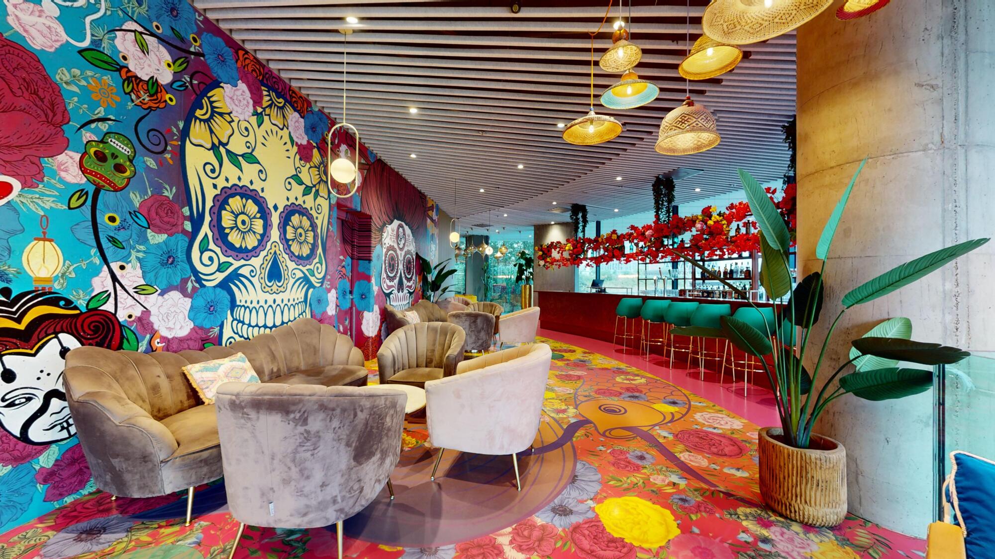 Nhow Rai Cocktail nhow Amsterdam RAI hotel | Tot 25% korting | nh-hotels.nl