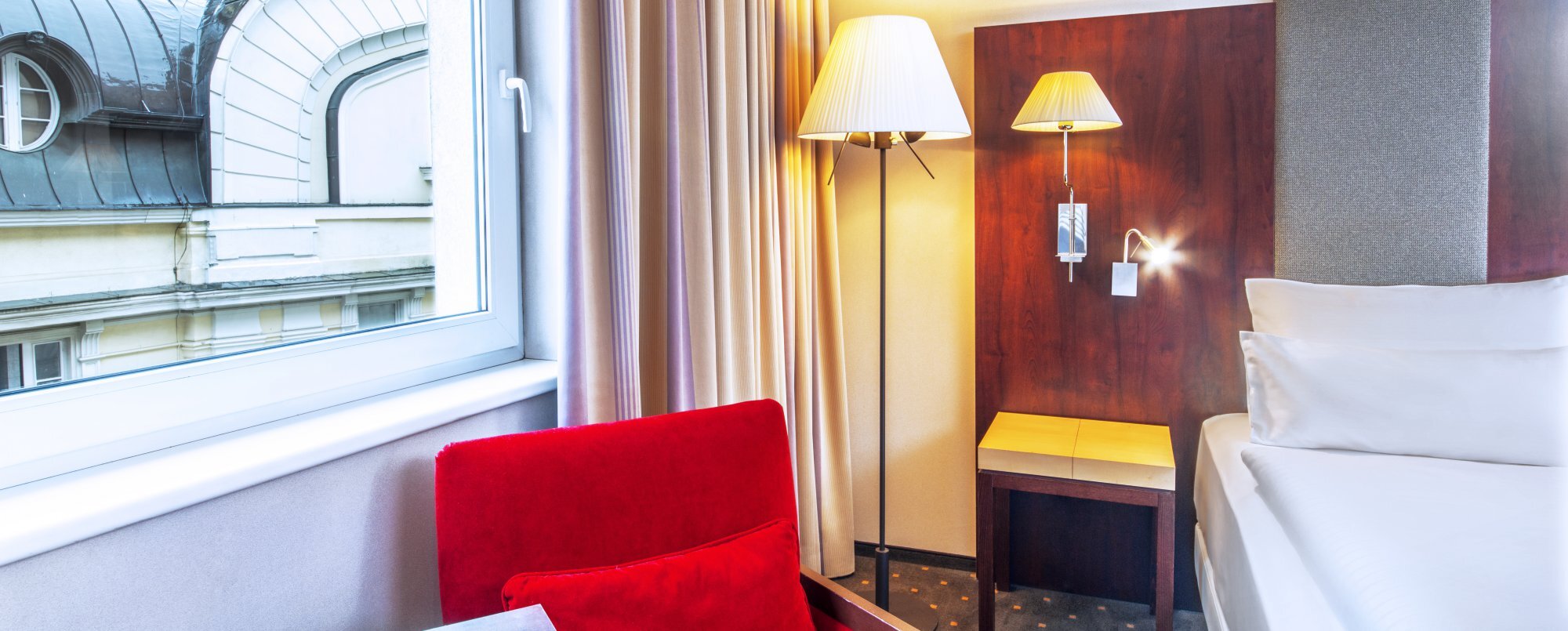 Photo - NH Budapest City