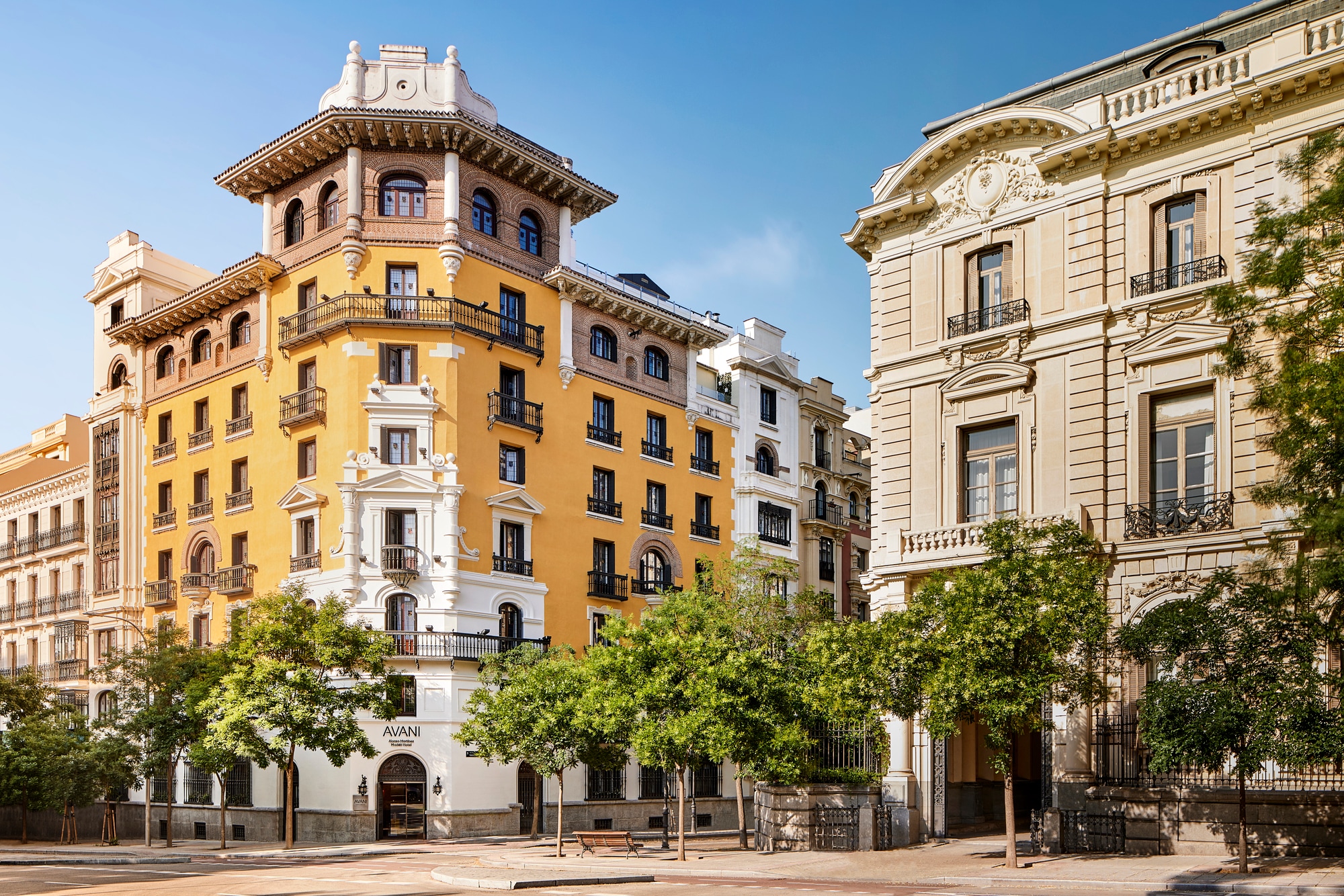Servicios del hotel Avani Alonso - Avani Alonso Martinez Madrid Hotel Exterior View Facade