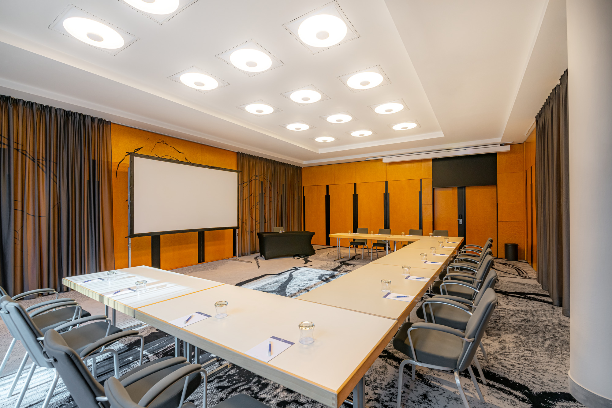 Foto - NH Prague City