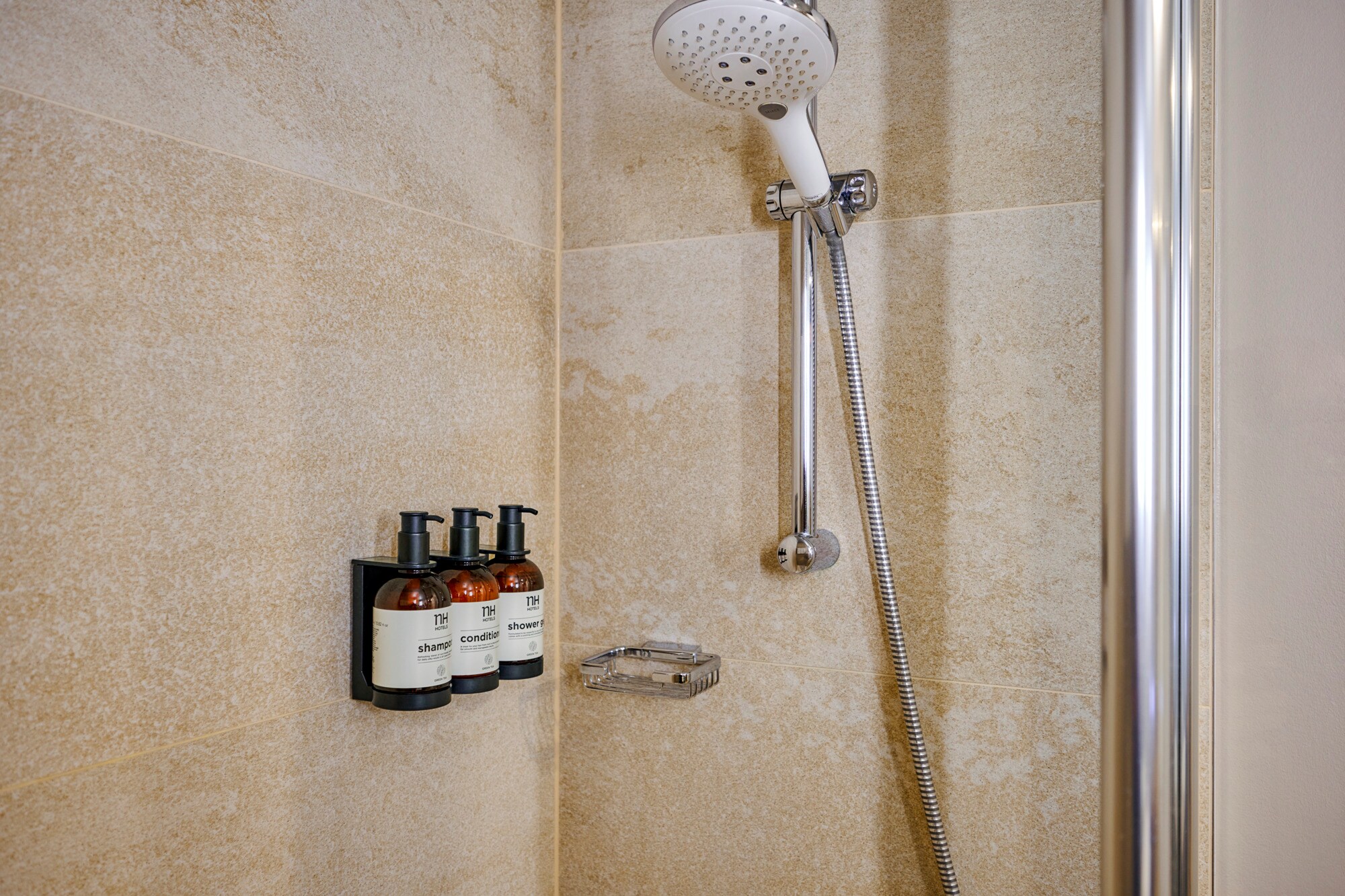 Room Camera Superior