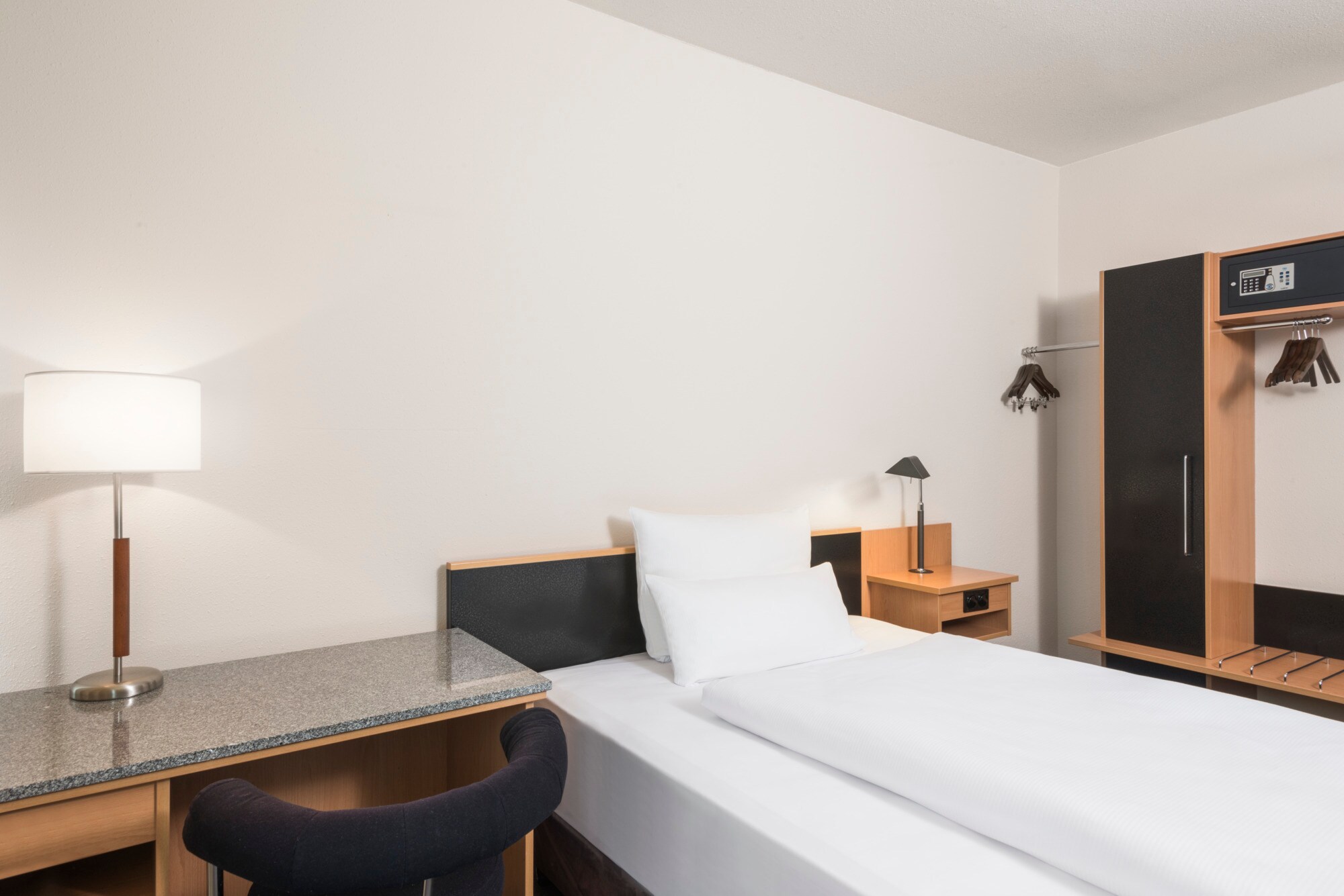 Room Standardeinzelzimmer