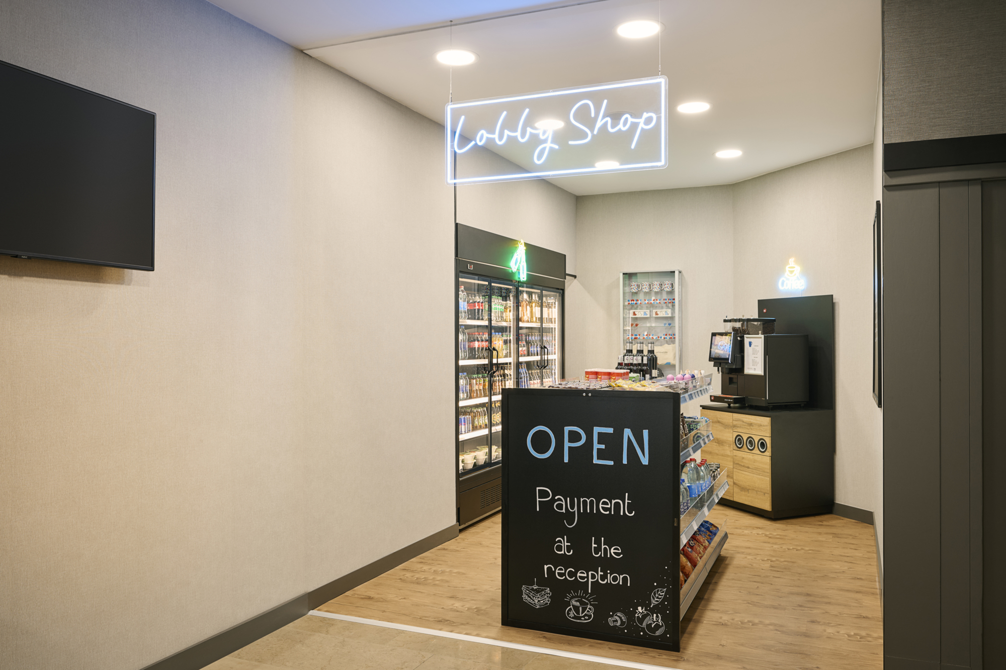 Photo - NH Luxembourg Airport