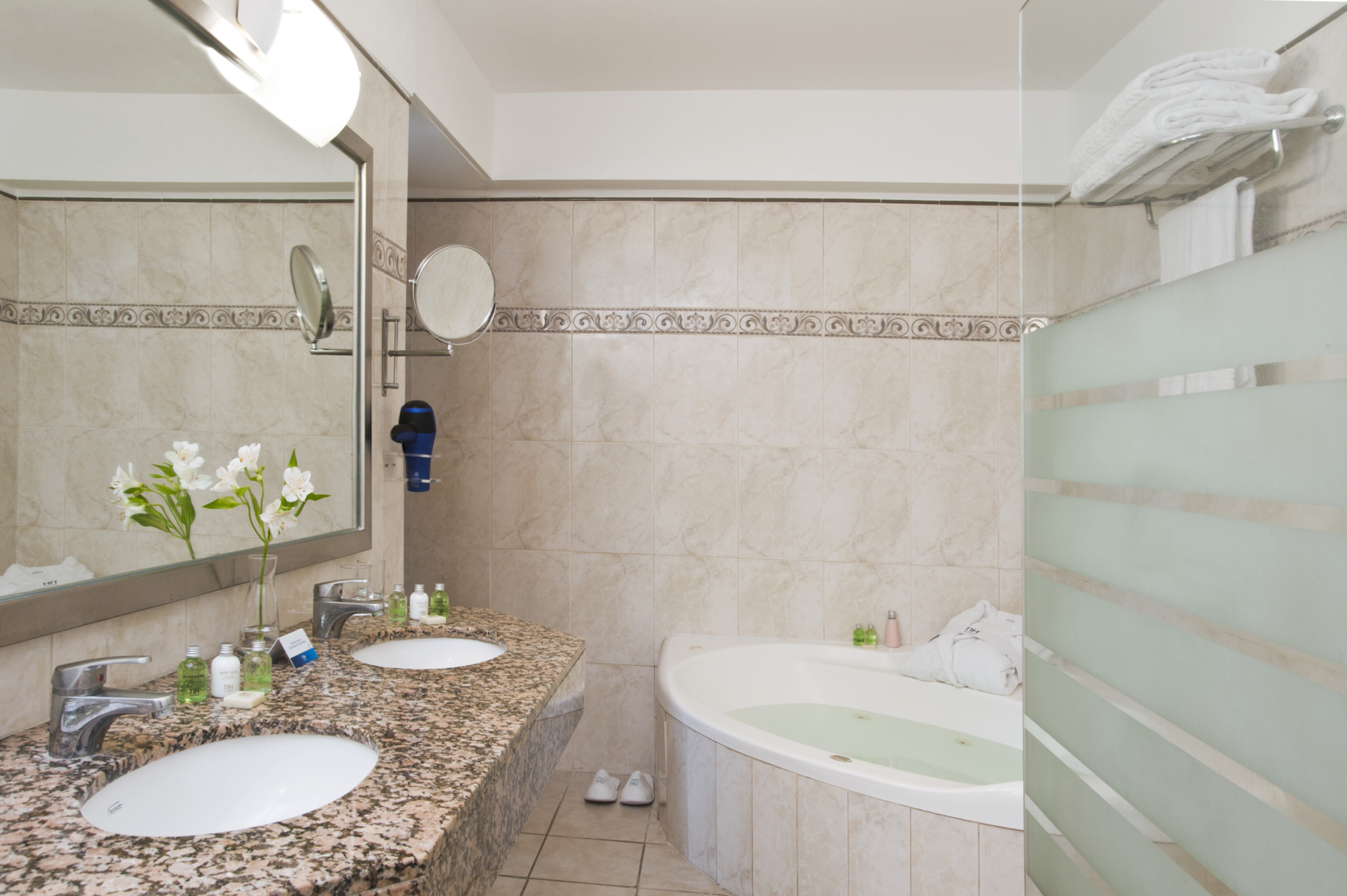 Foto - NH Montevideo Columbia