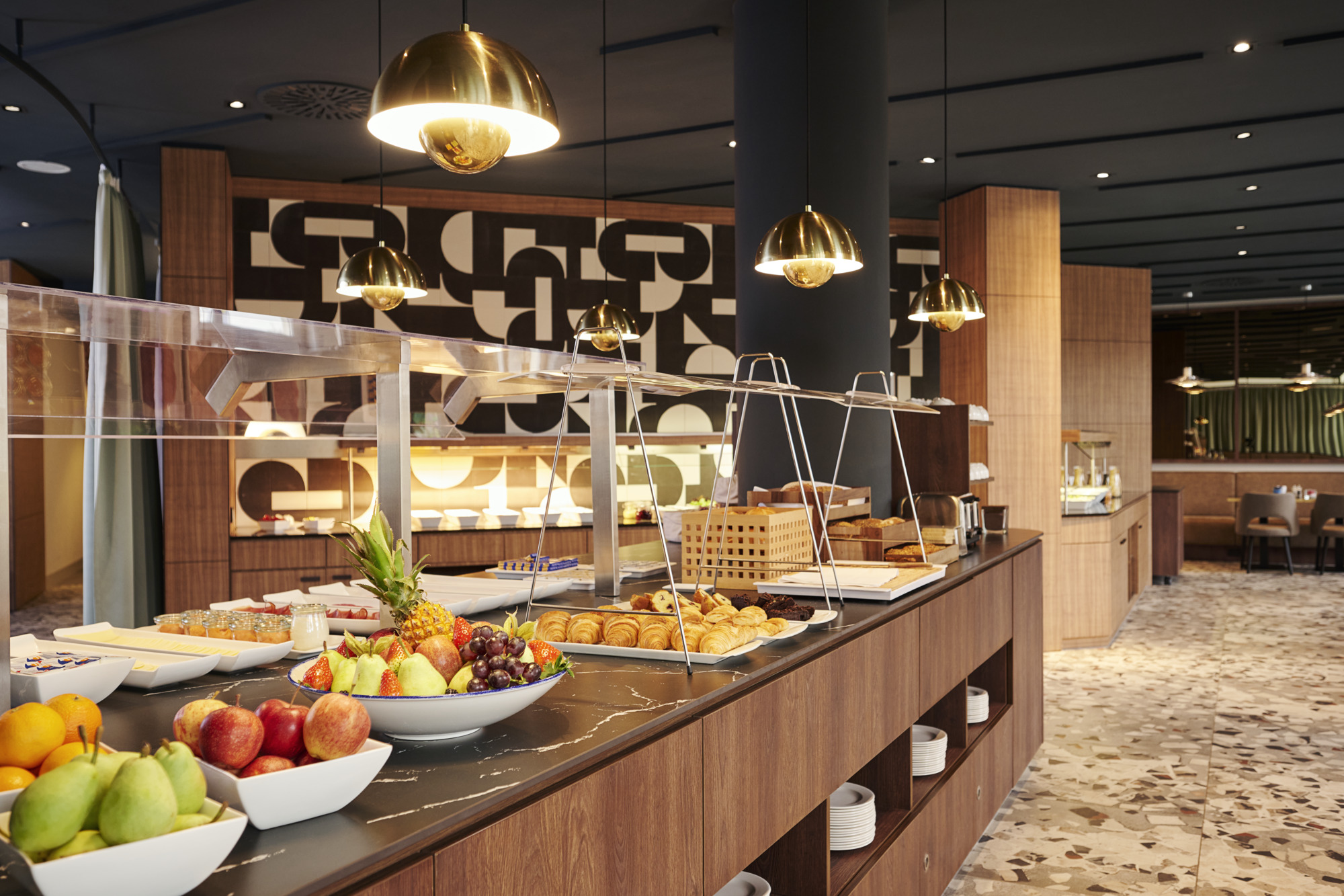 Park Inn Frankfurt Airport Breakfast www.nh-hotels.com