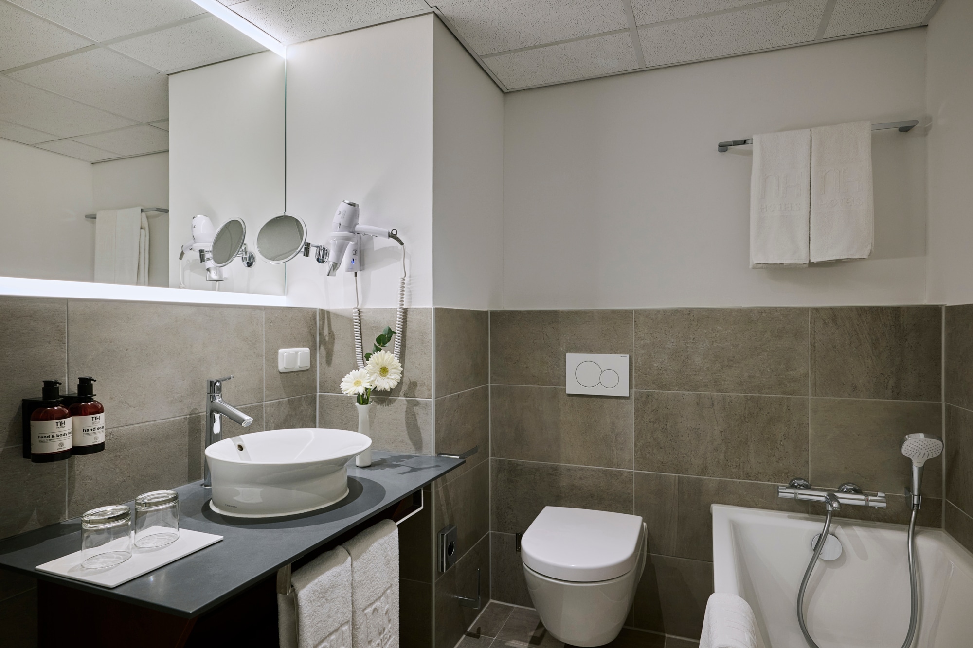 Room Suite