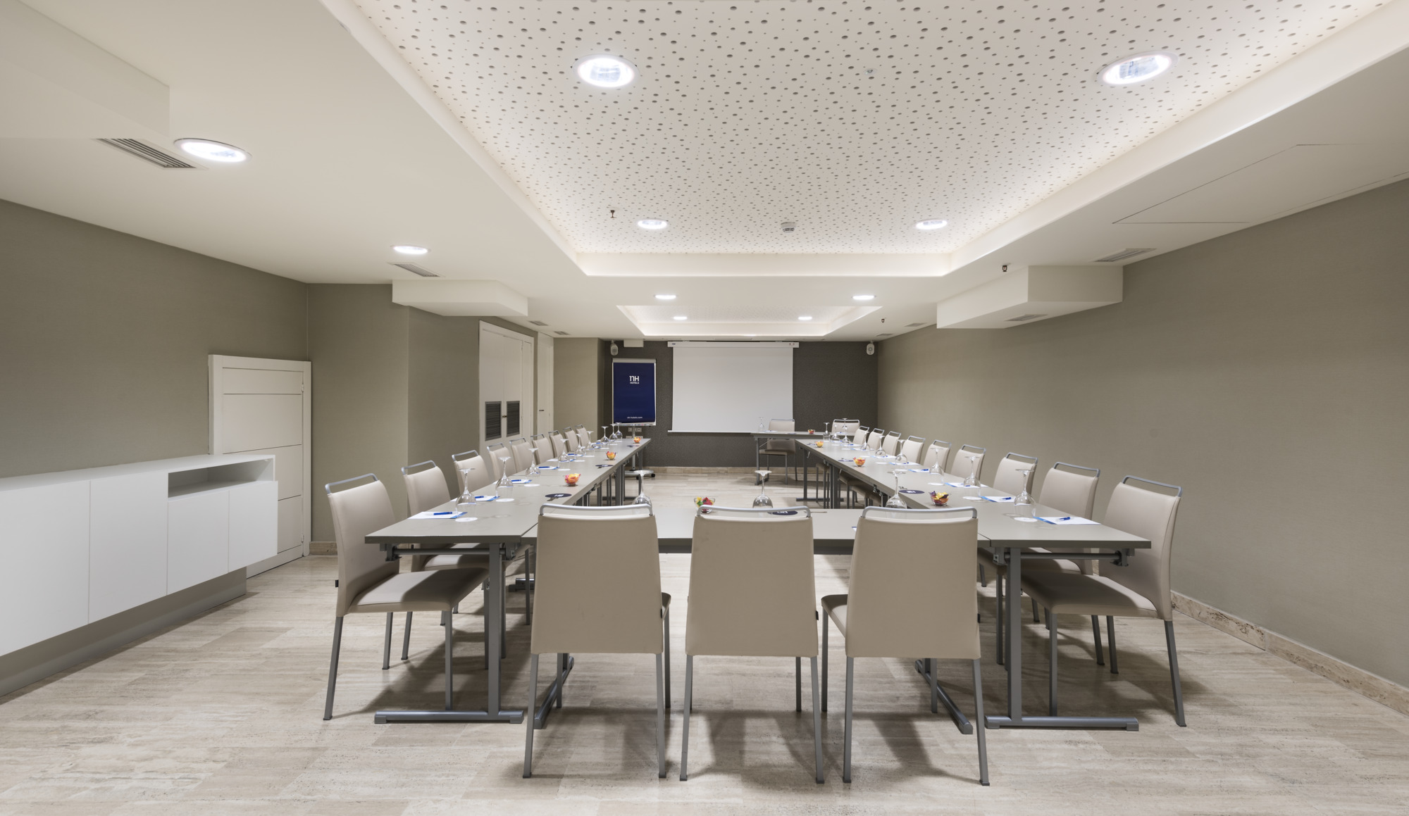 Photo - NH Madrid Zurbano