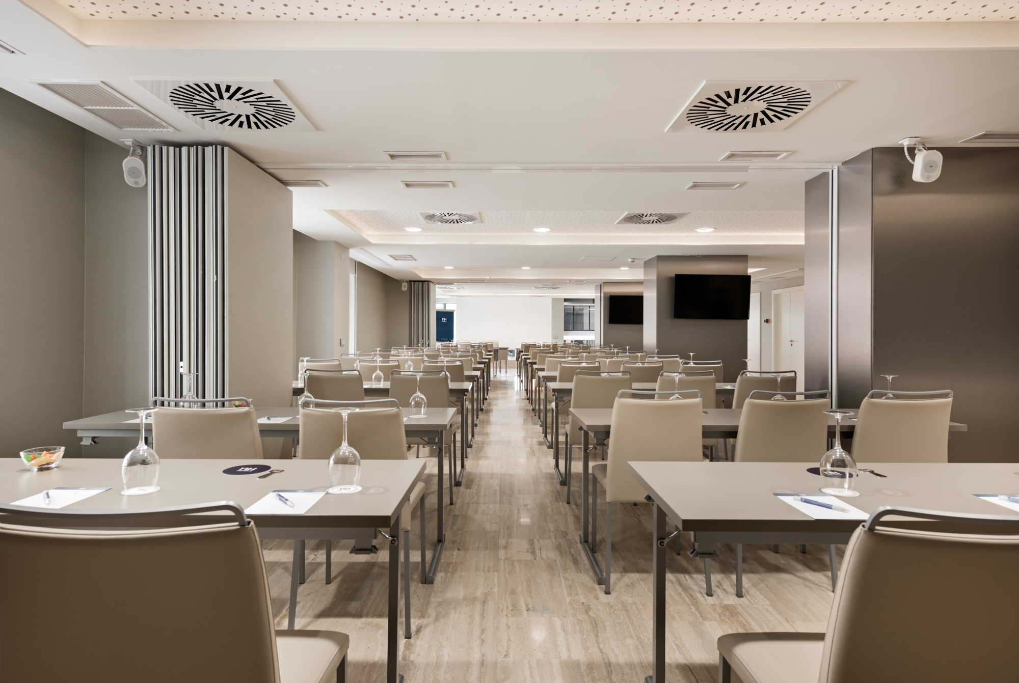 Photo - NH Madrid Zurbano