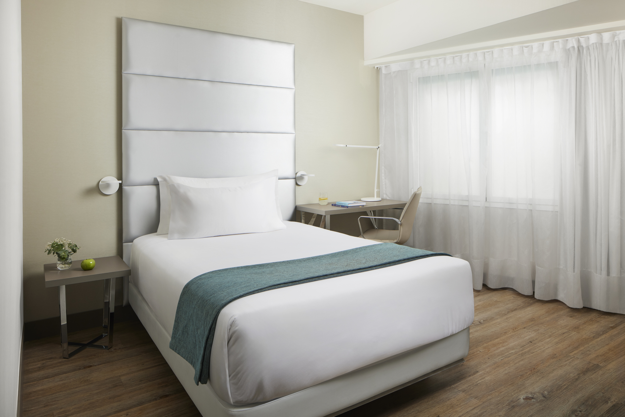 Photo - NH Madrid Zurbano