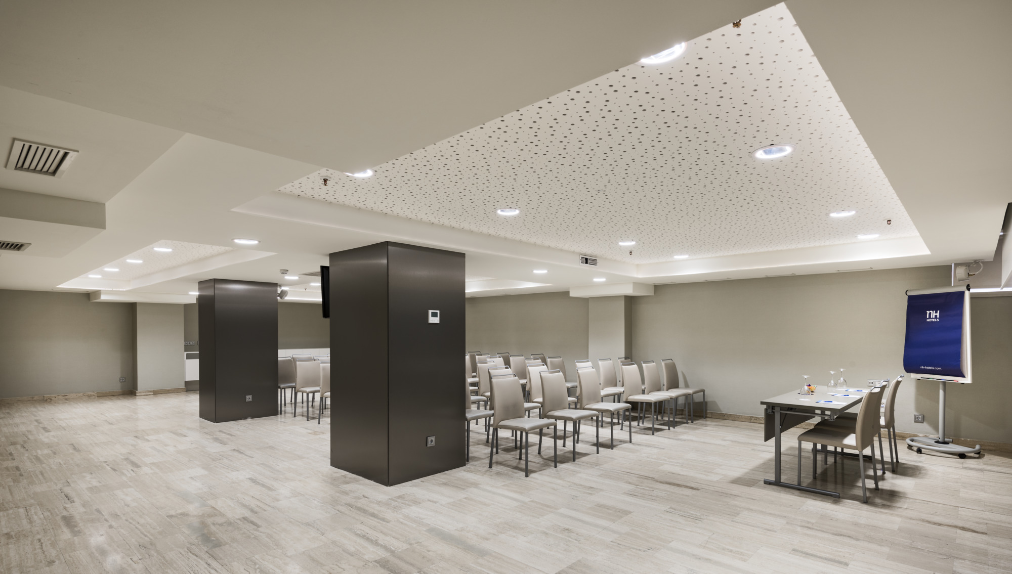 Photo - NH Madrid Zurbano