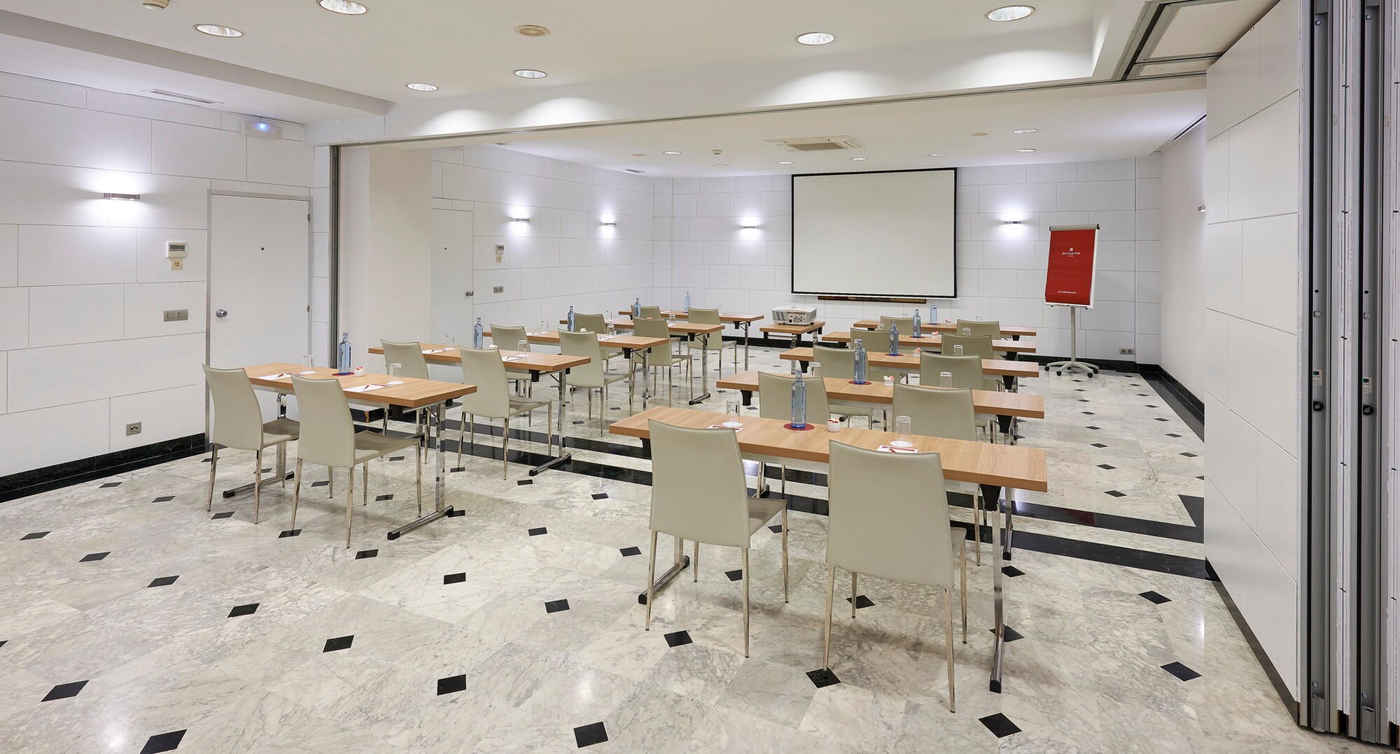  NH Collection Villa de Bilbao