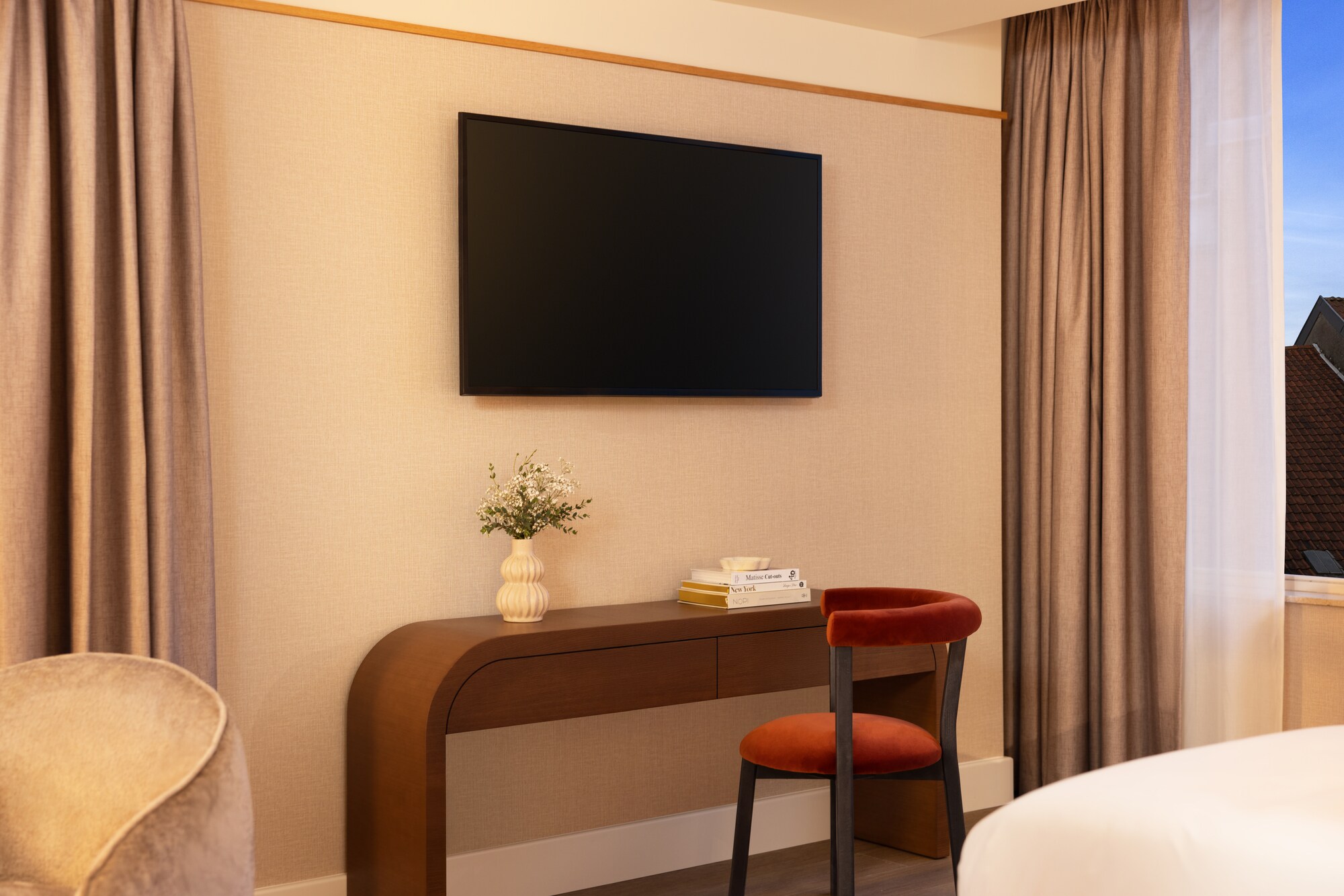 Room Premium Room View