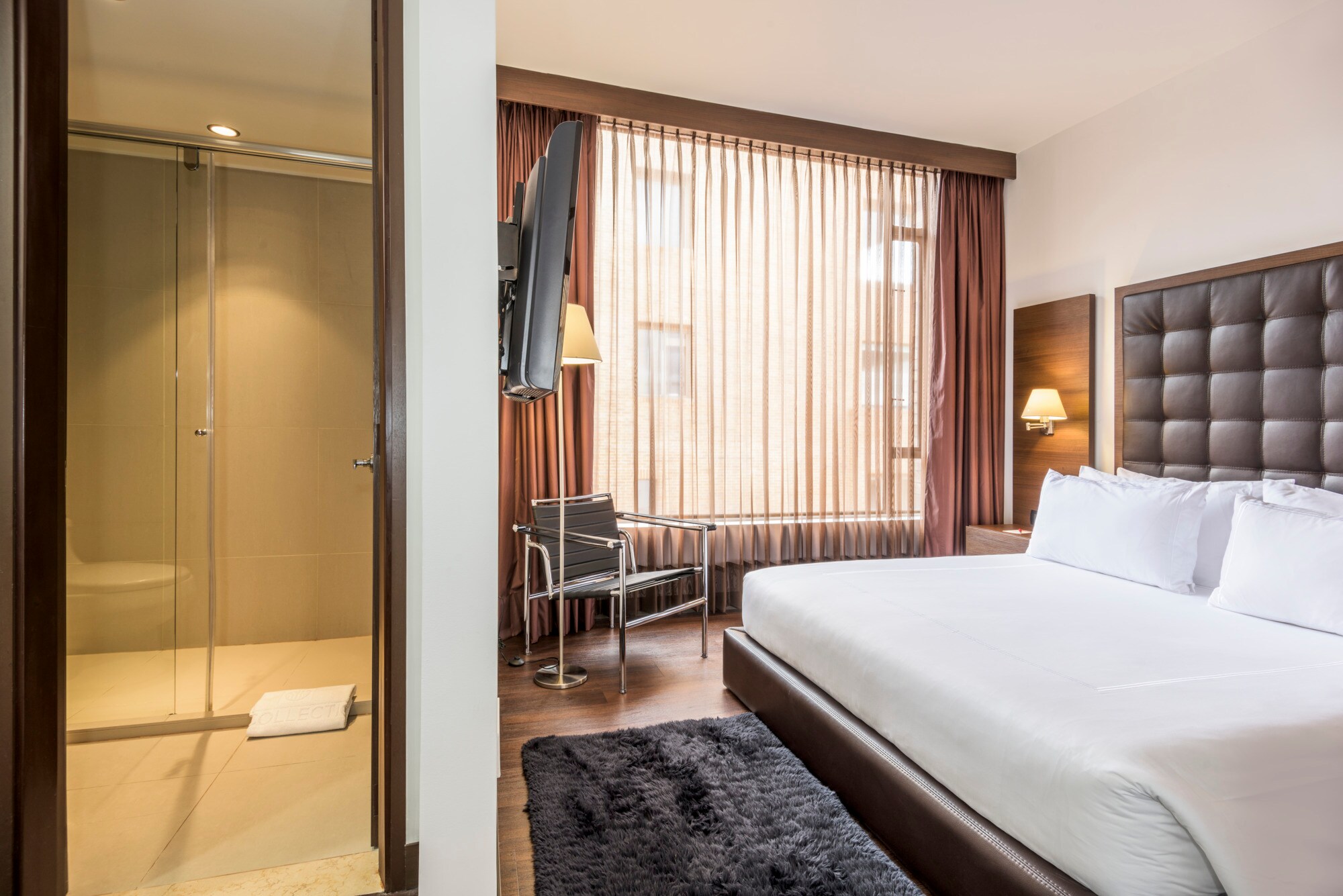 Room Suite