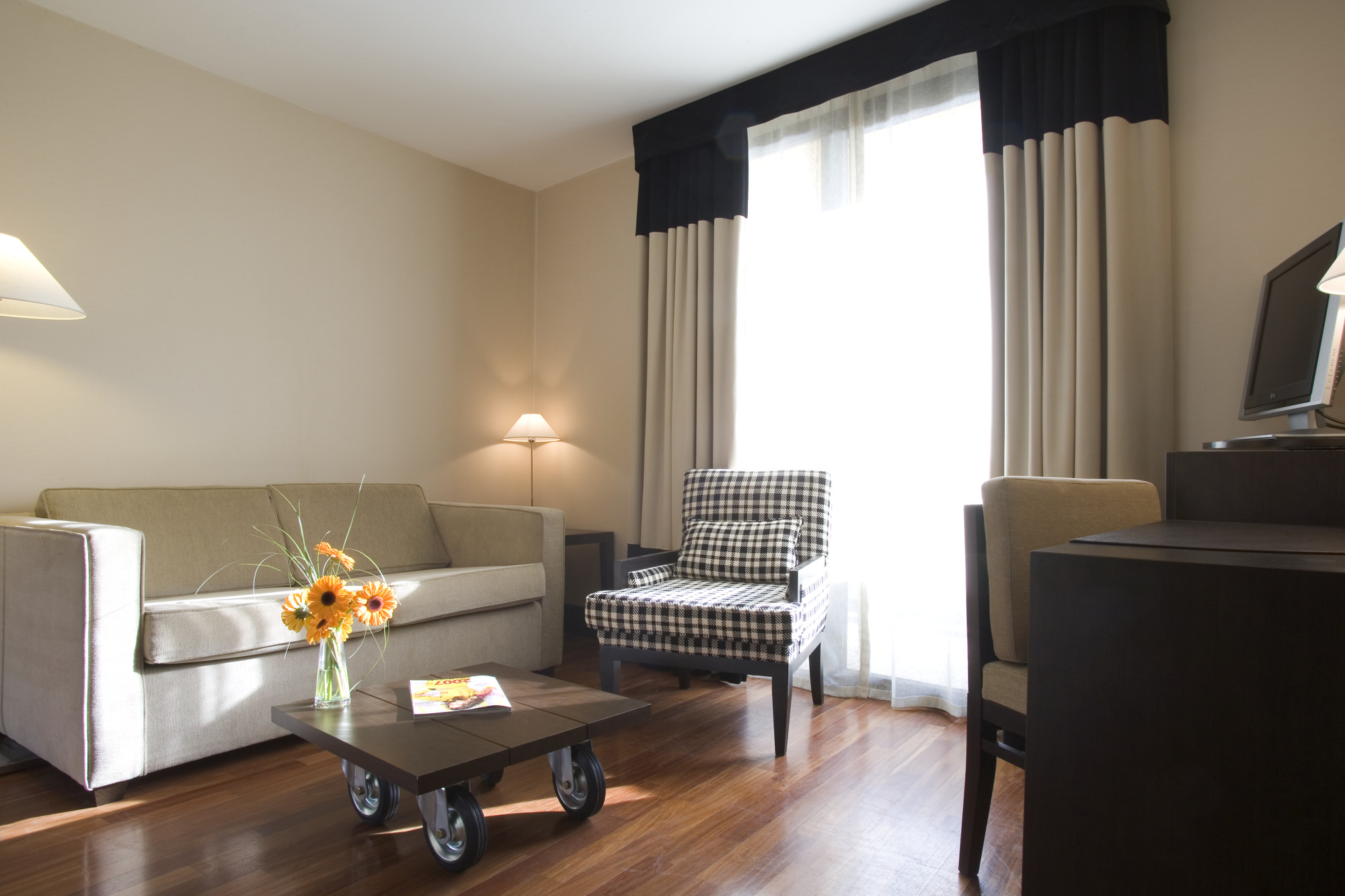 Photo - NH Canciller Ayala Vitoria