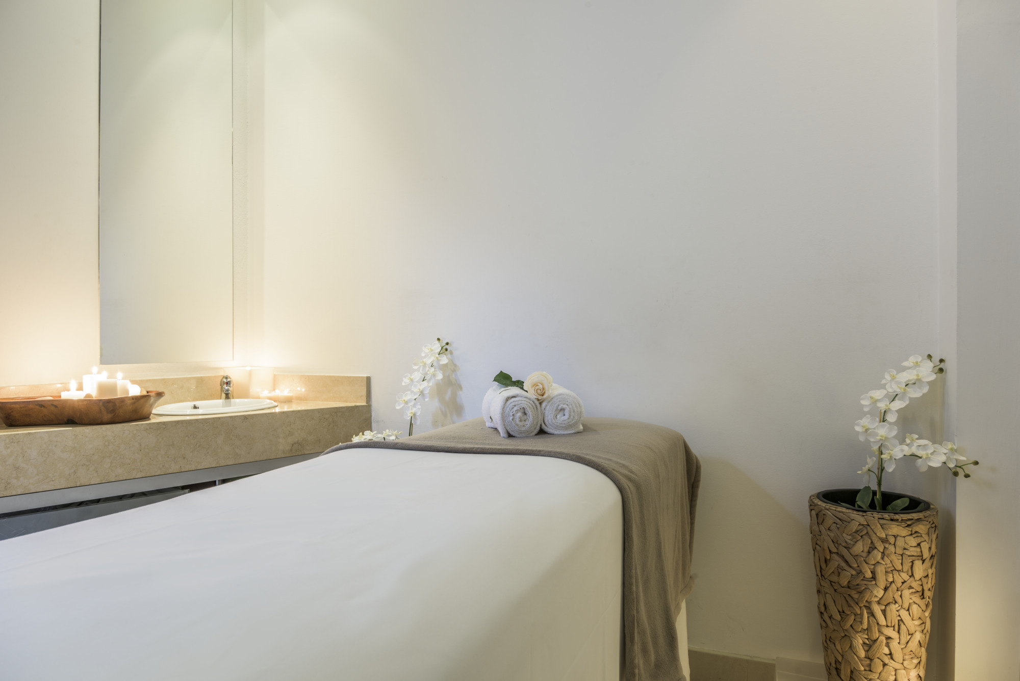 Photo - NH Bogota Pavillon Royal