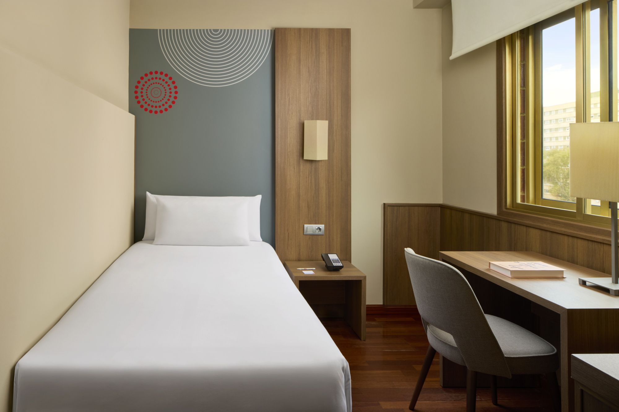 Foto - iStay by NH Zaragoza Sport Hotel