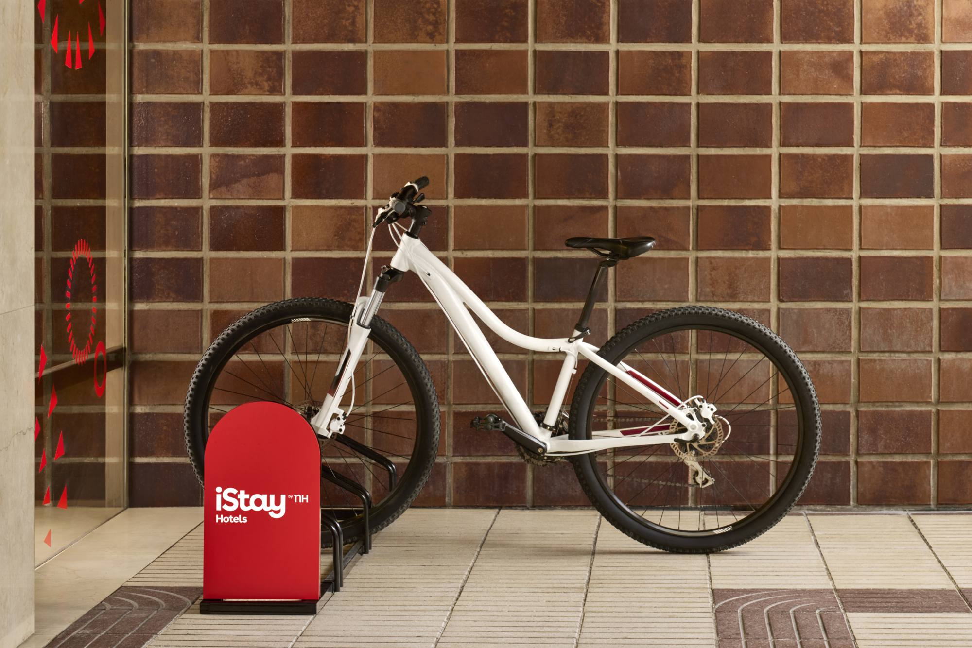 Foto - iStay by NH Zaragoza Sport Hotel