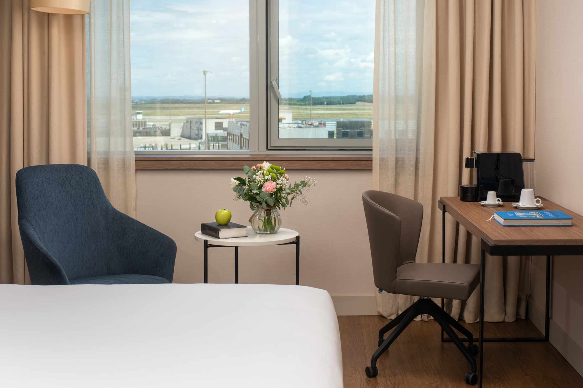 Photo - NH Lyon Airport