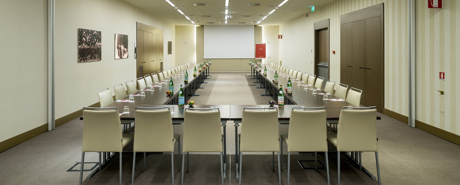 Meeting Place Roma Meeting and event spaces at the nhow Roma