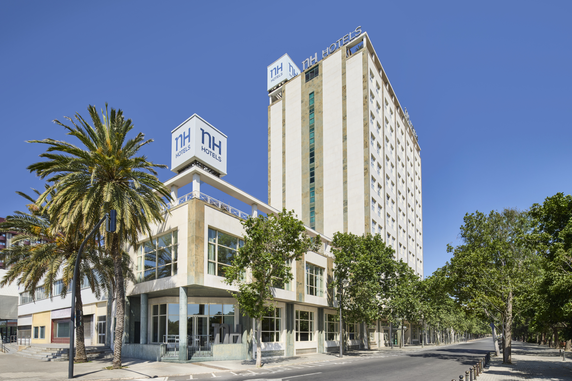 Photo - NH Valencia Center