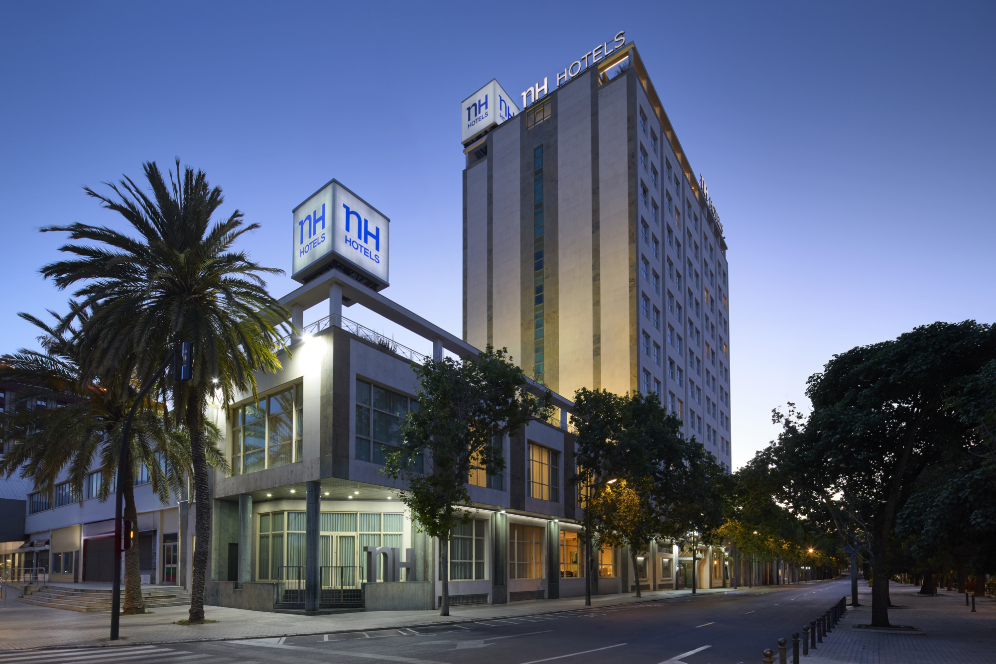 Photo - NH Valencia Center