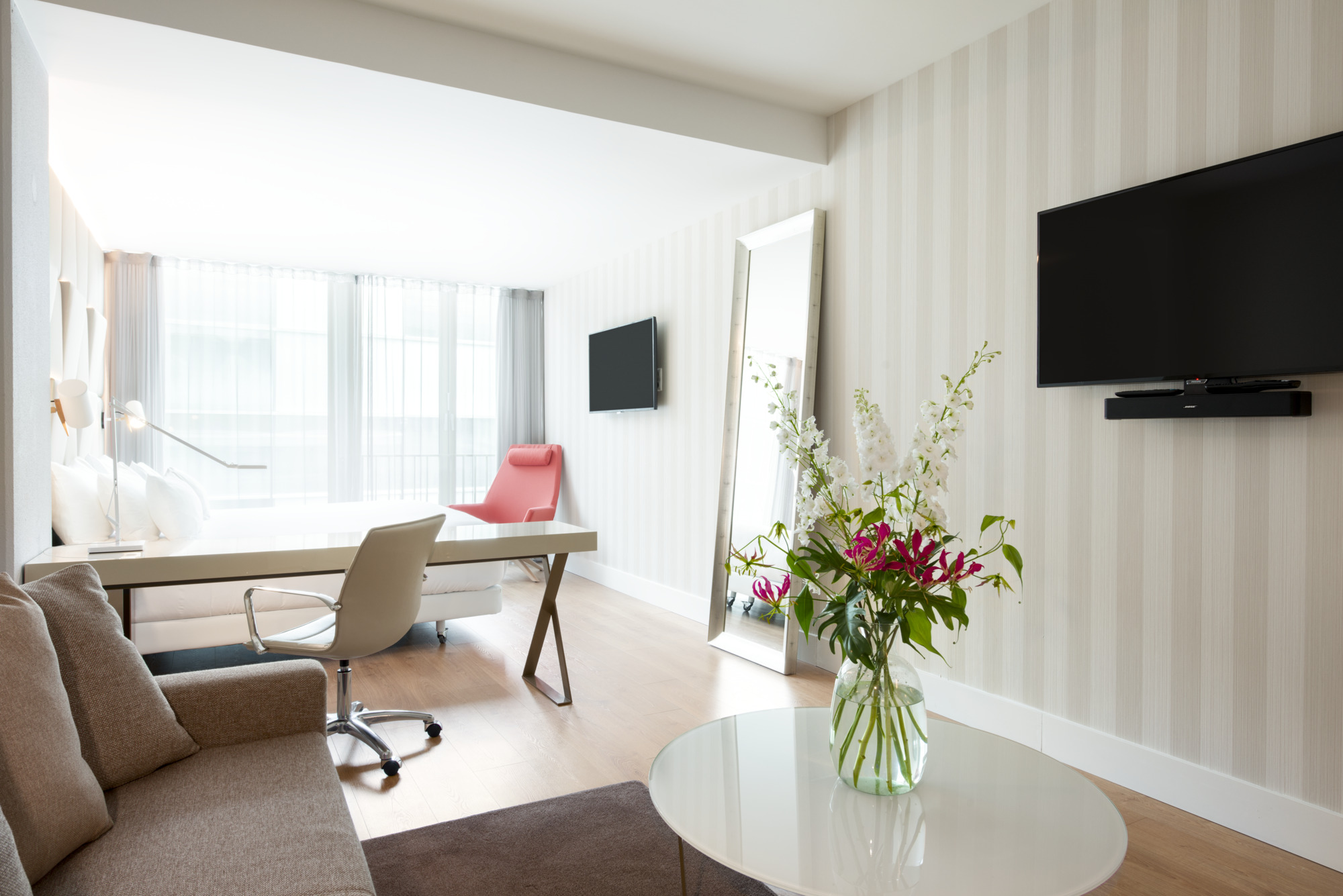 Rooms of the NH Collection Eindhoven