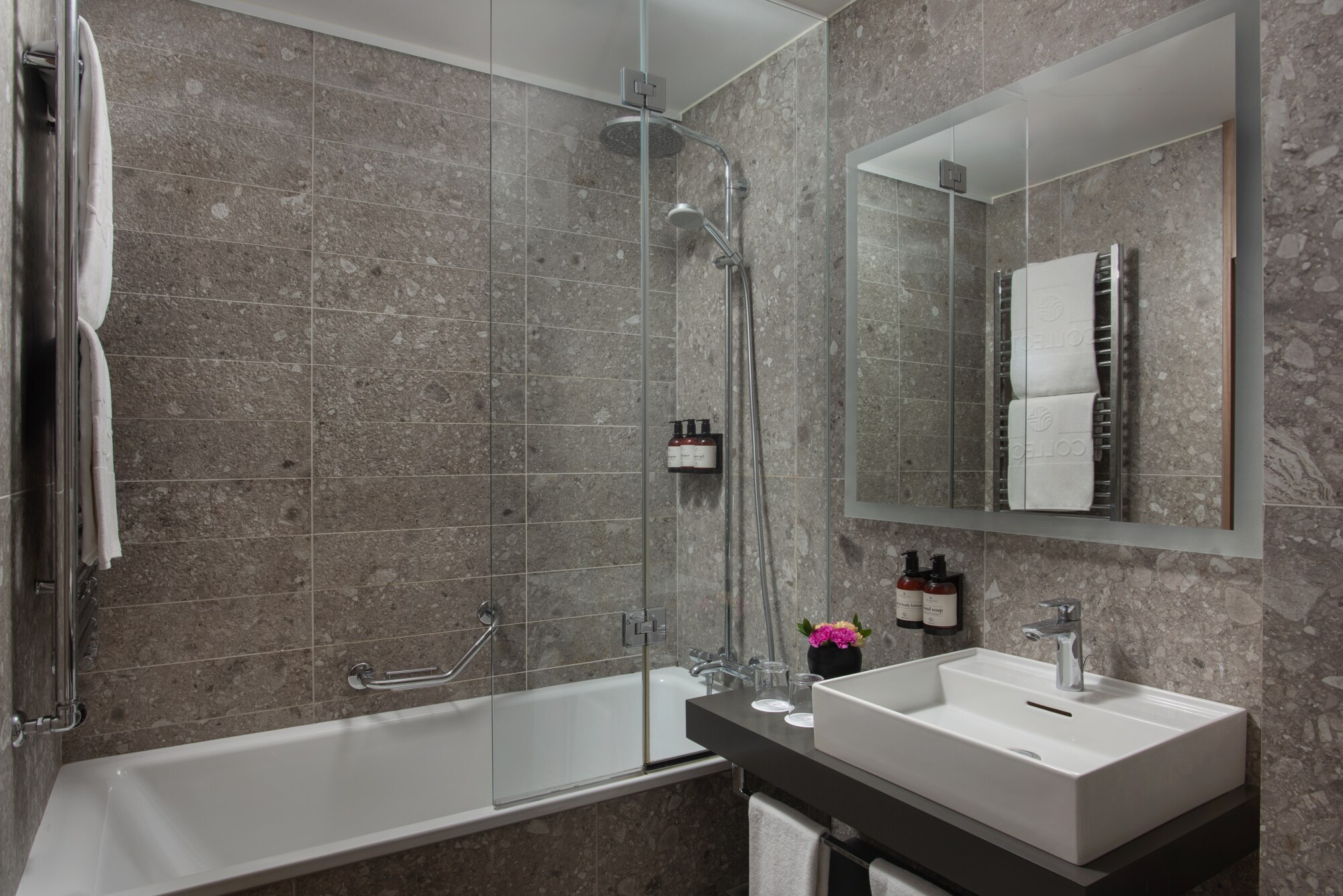 Room Camera Superior